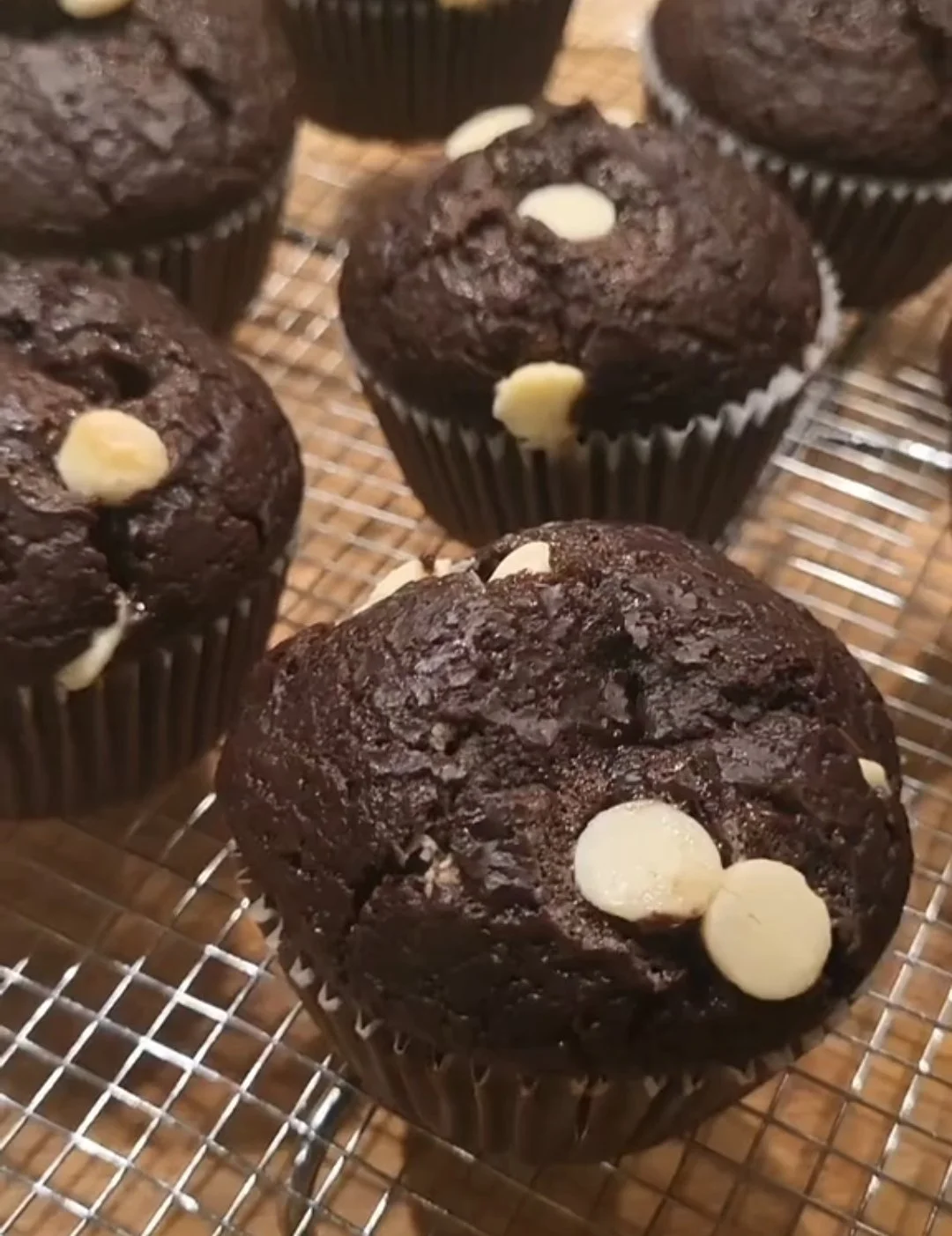 Chocolade muffins met witte chocolade