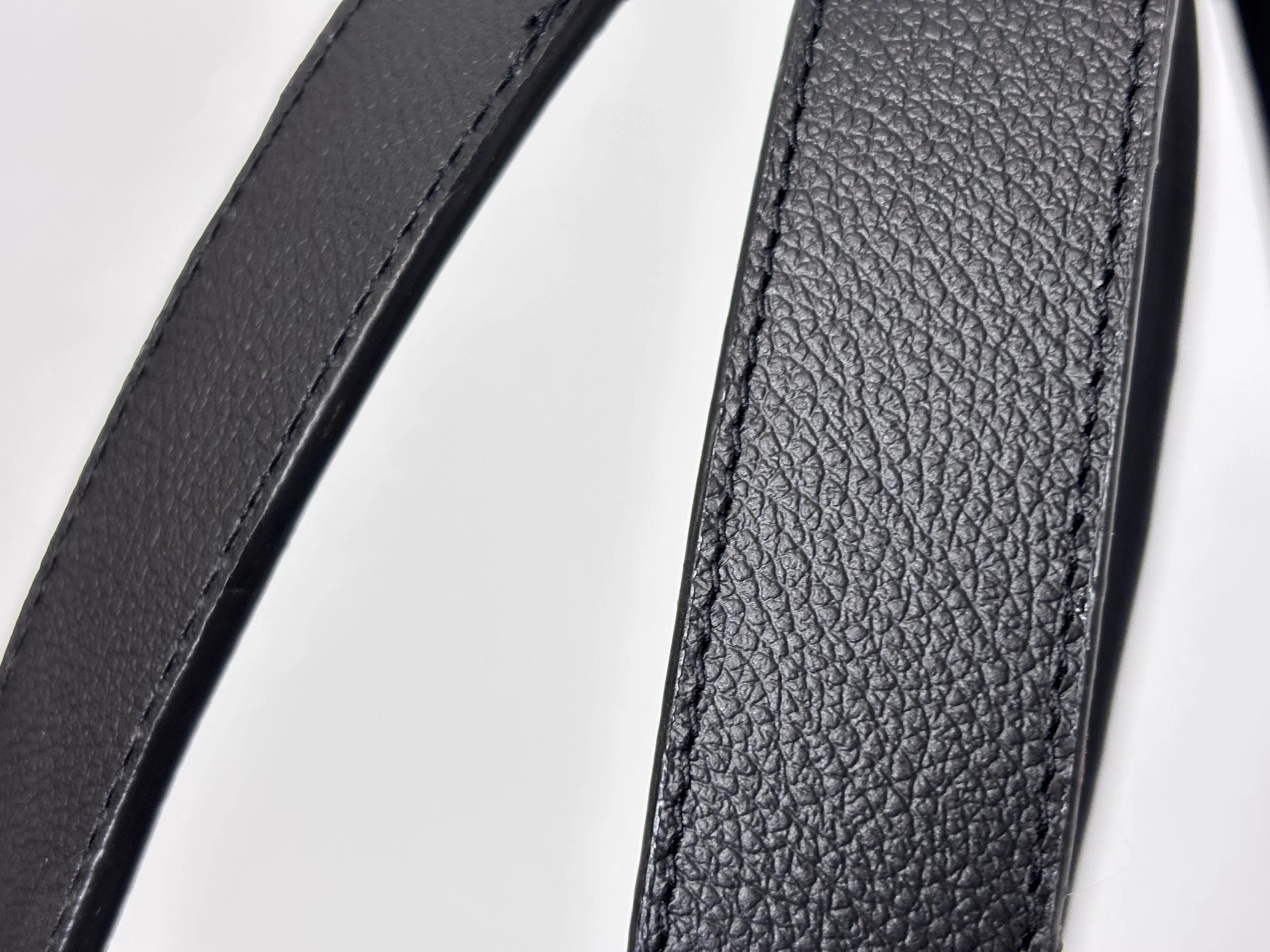 Close up of straps Meadow & Hide.jpeg