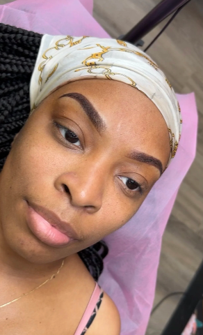 Ombre Powder Brows / Cejas en Polvo