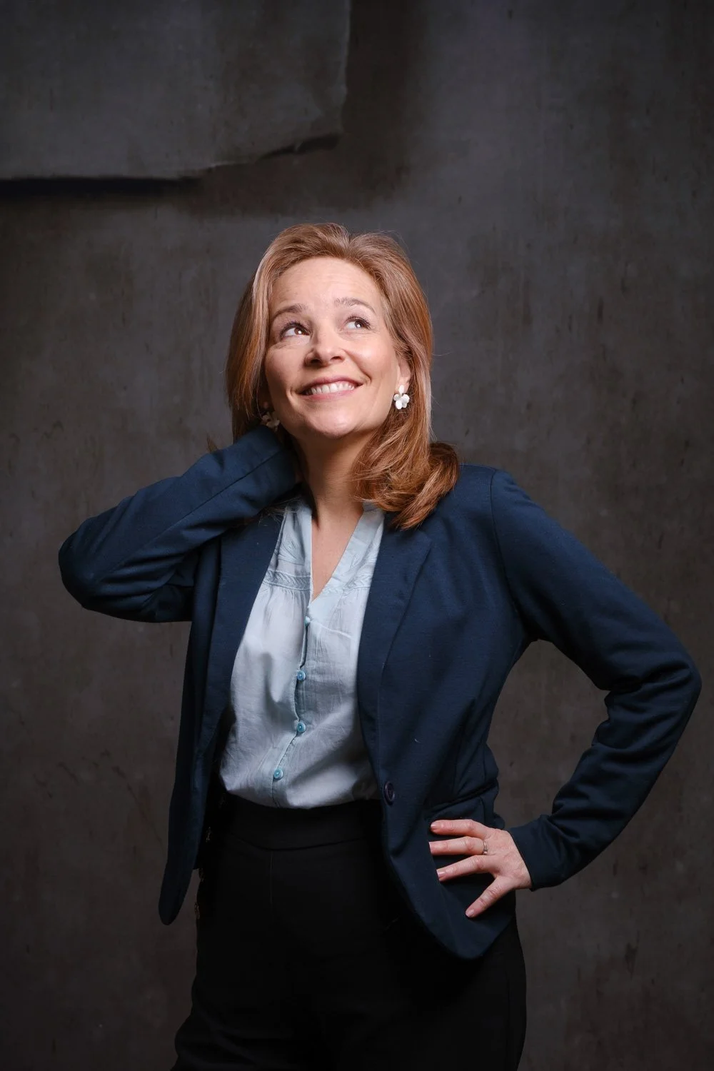 Portrait femme en studio