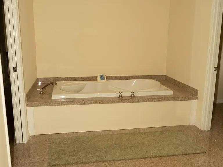 Master Bathroom 3.webp