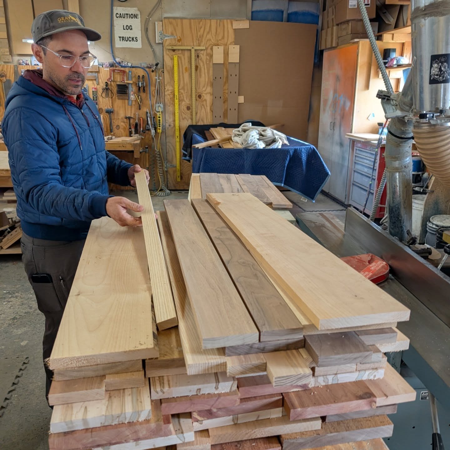 Had the pleasure of watching Aaron do his thing in the shop at @grayfoxdesignworks. We're so excited to see this checkout/consignment counter come together!