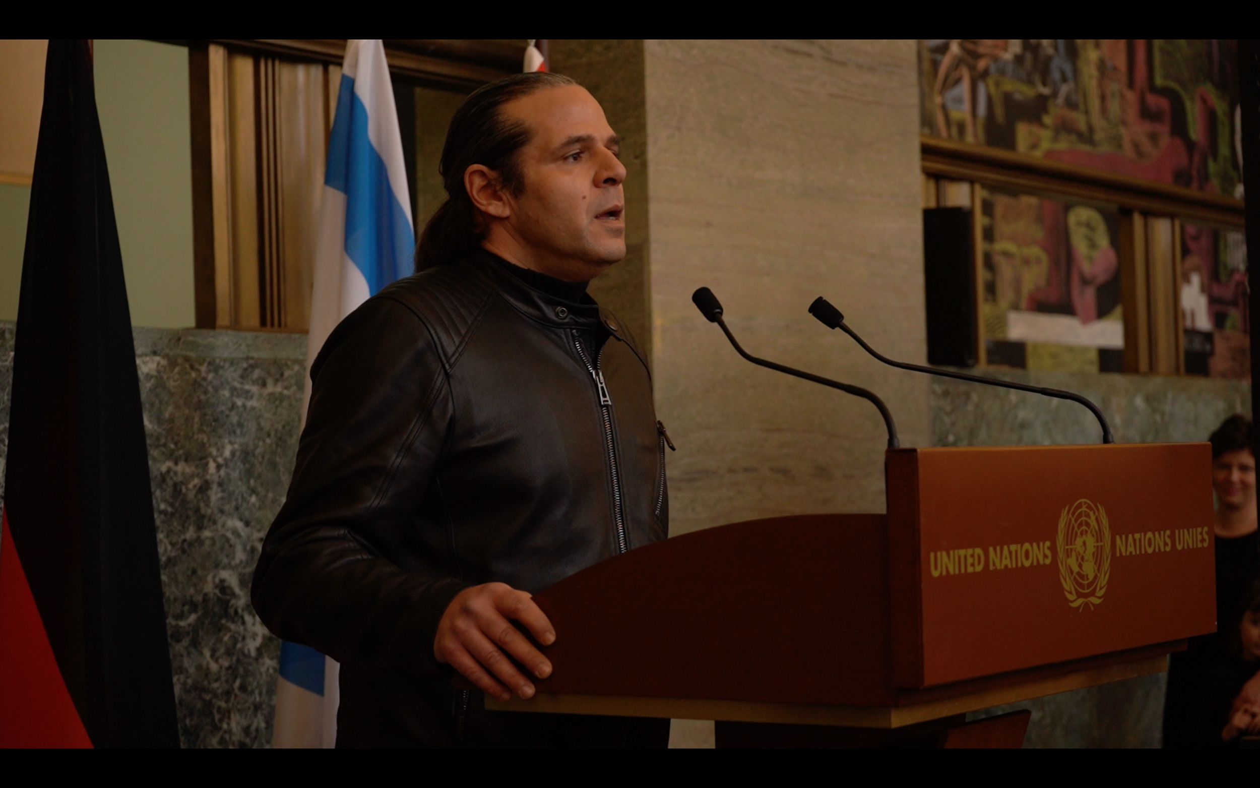 Die Ausstellung in Genf, unterstützt durch die diplomatischen Vertretungen der Europäischen Union, Österreichs und Deutschlands, des UN-Hochkommissariats für Menschenrechte sowie des Schweizer Aussenministeriums und des Jüdischen Weltkongresses, i