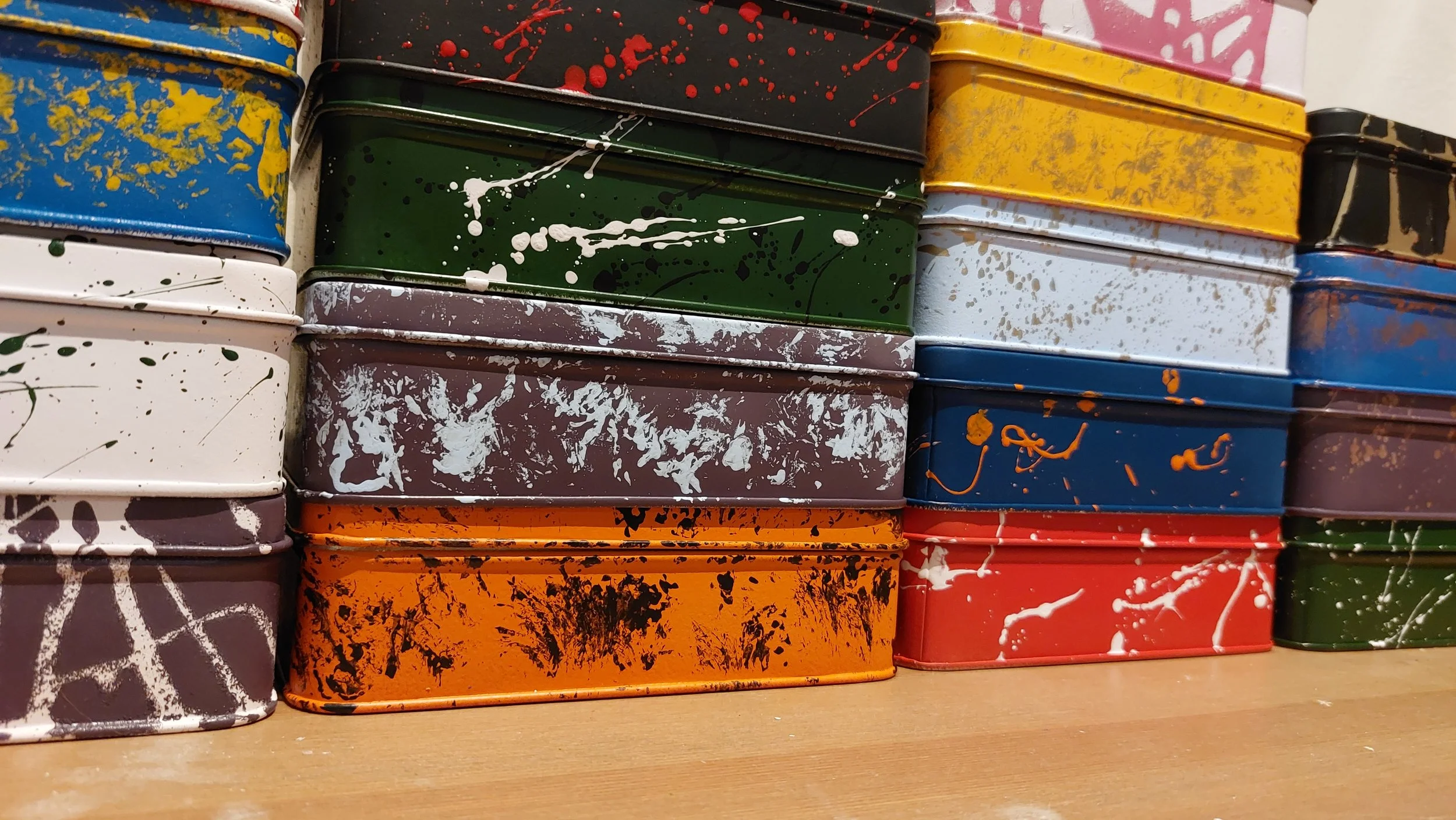 Our painted tin collection. Updated monthly.