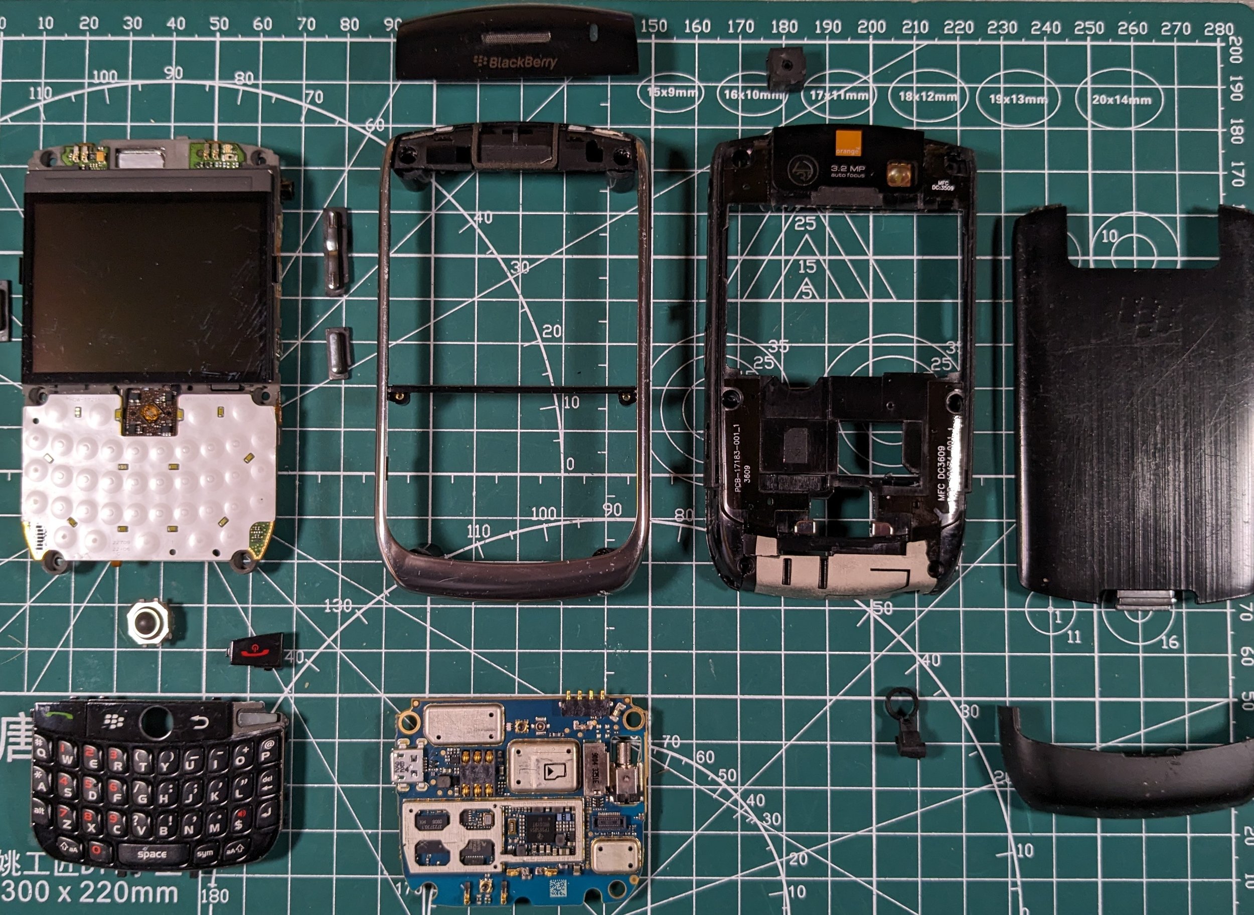 Blackberry tear down