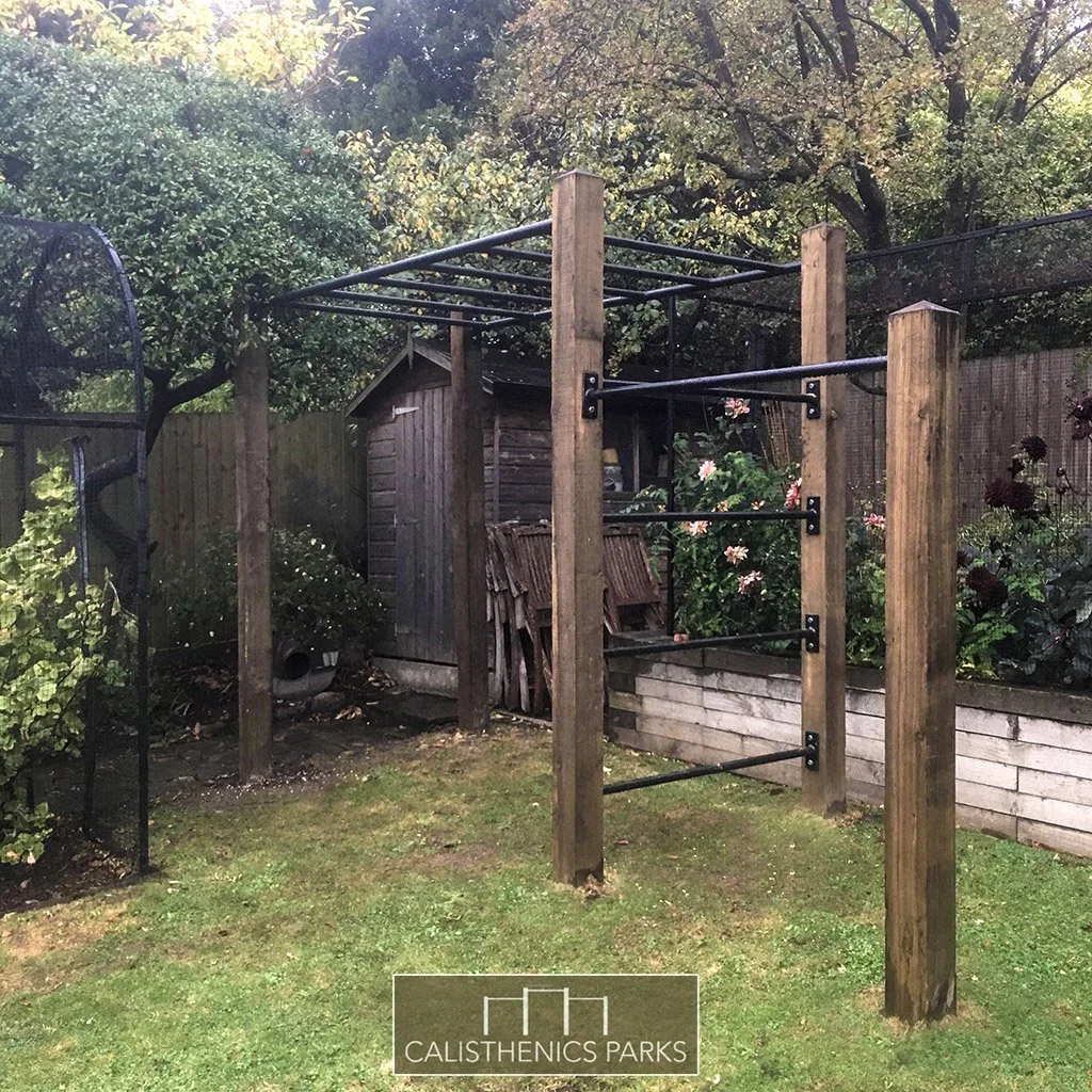 060 2018 garden monkey bars and pull up bar installation - Calisthenics Parks.jpg