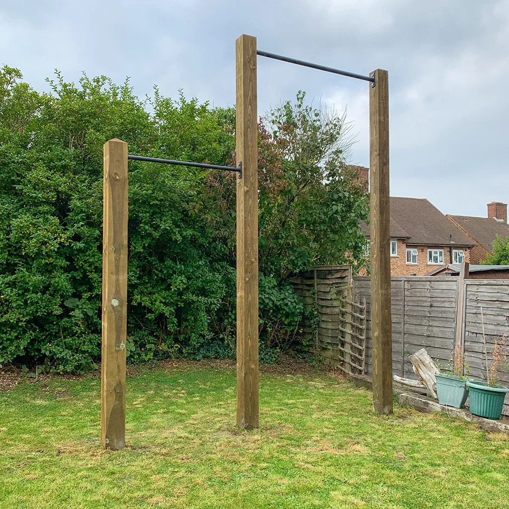089 garden high bar and pull up bar.JPEG