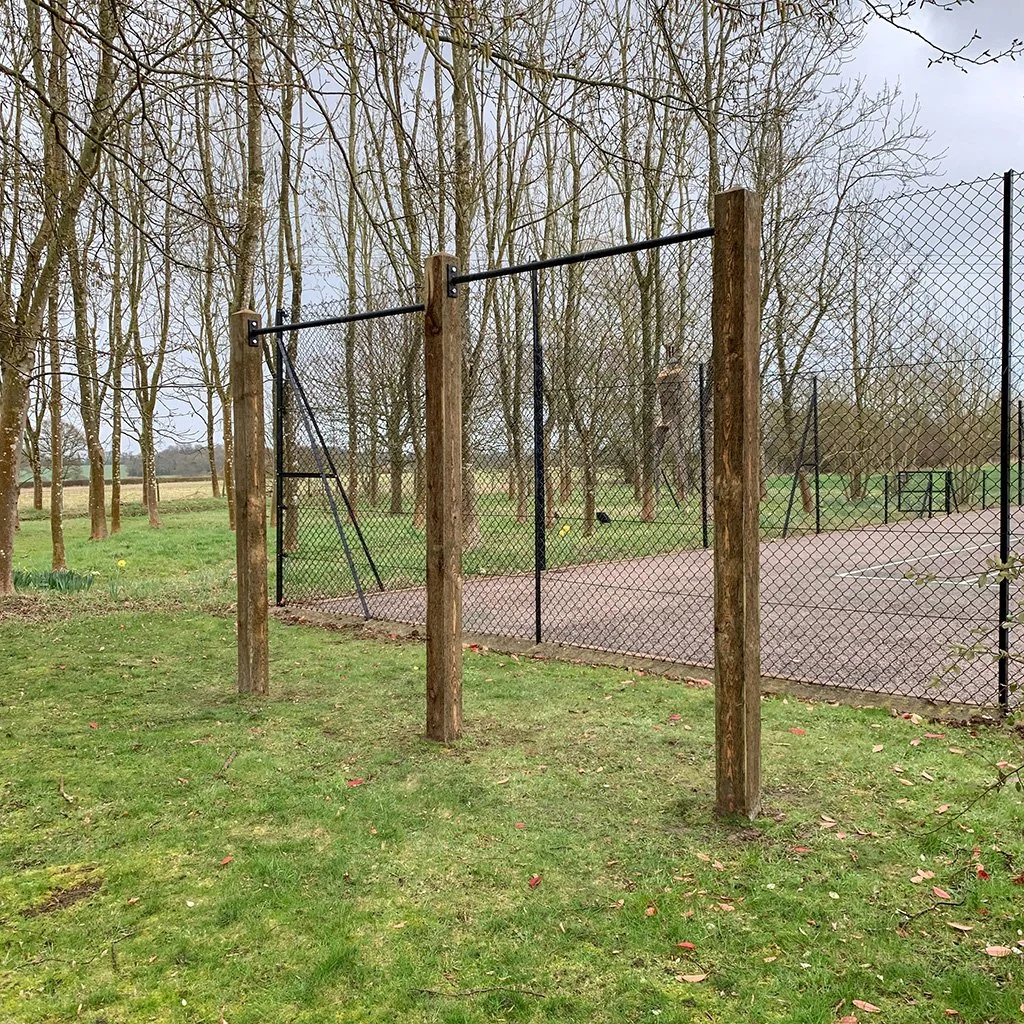 016 2019 garden double pull up bar installation.jpg