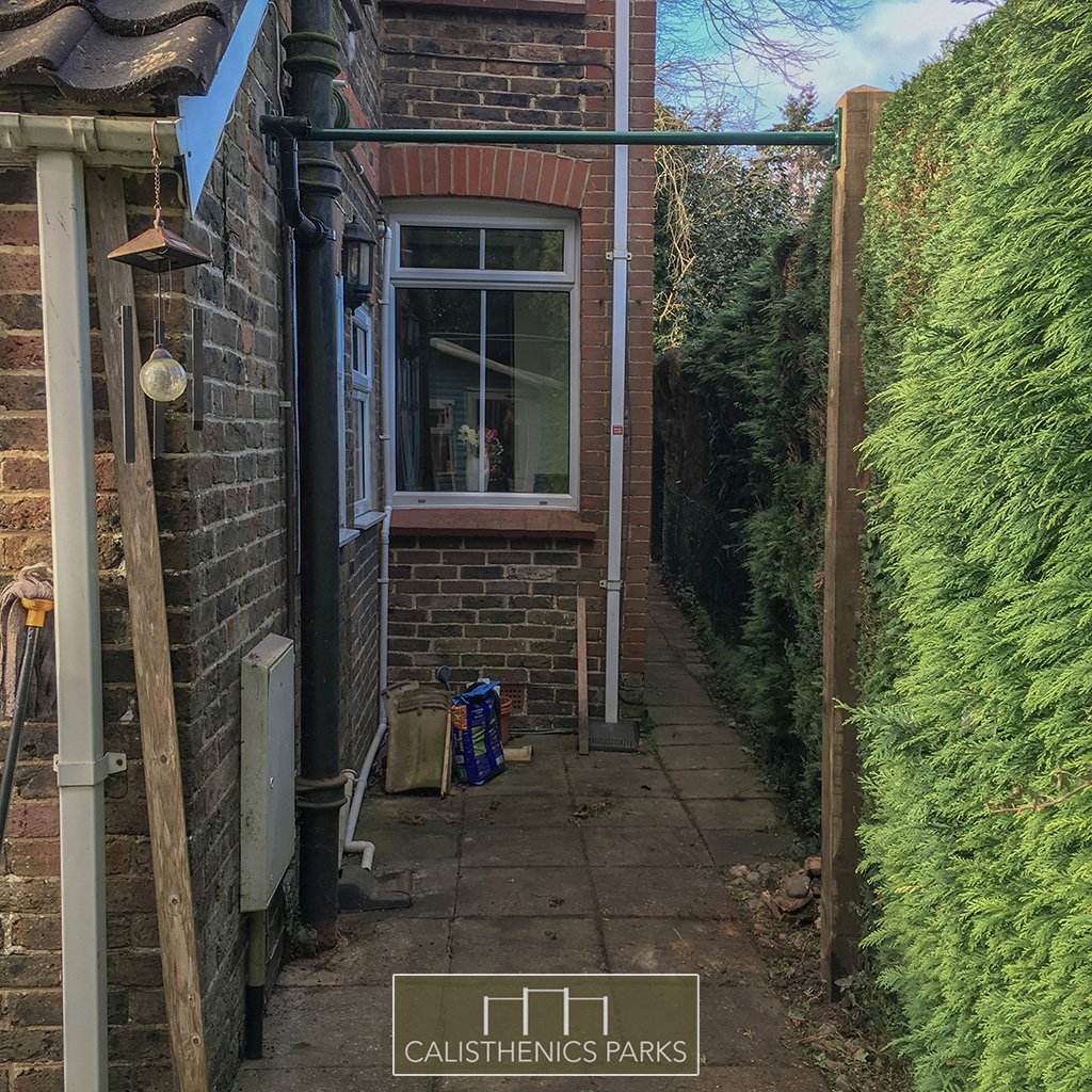 003 2018 garden pull up bar installation - Calisthenics Parks.jpg