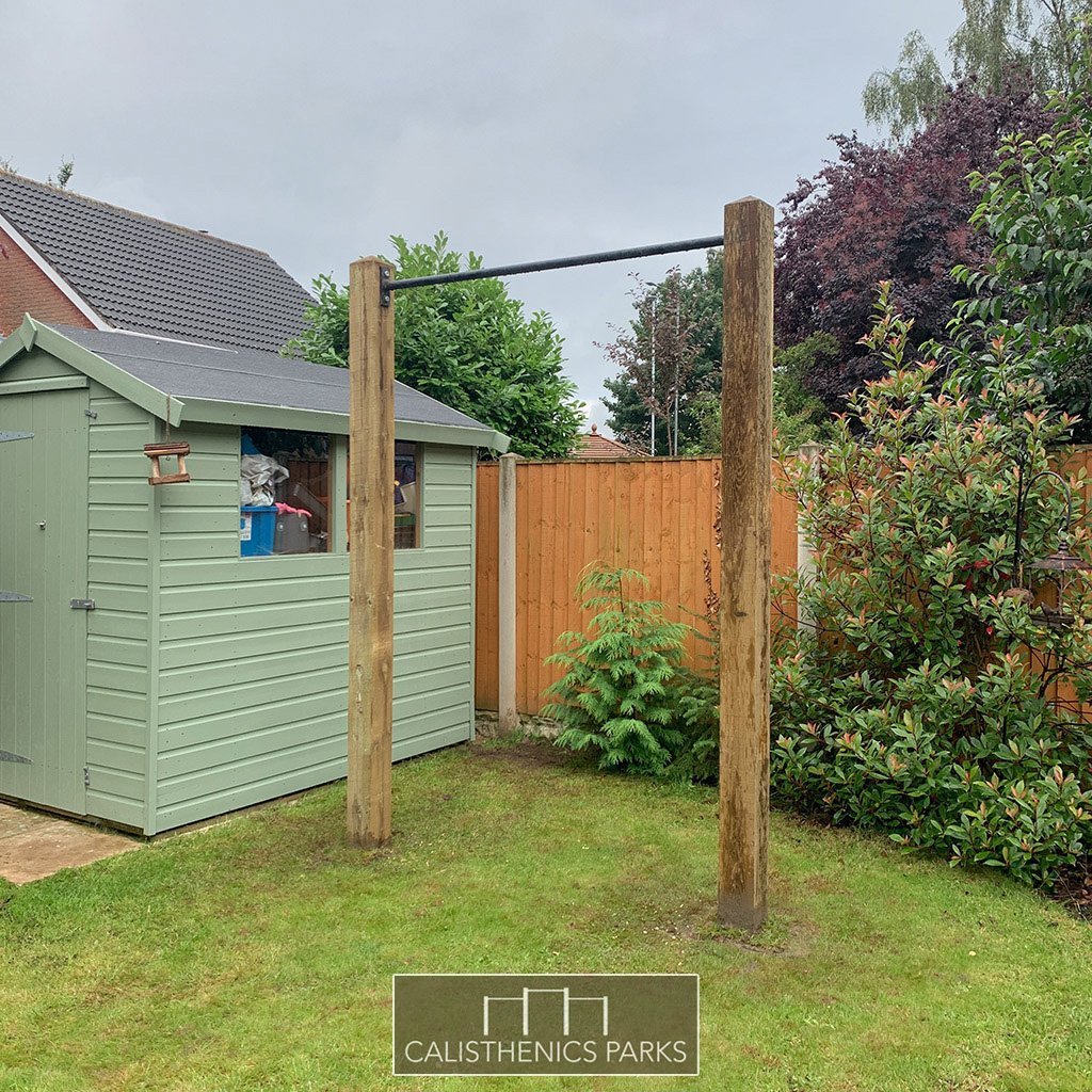 079 2021 garden pull up bar installation - Calisthenics Parks.jpg