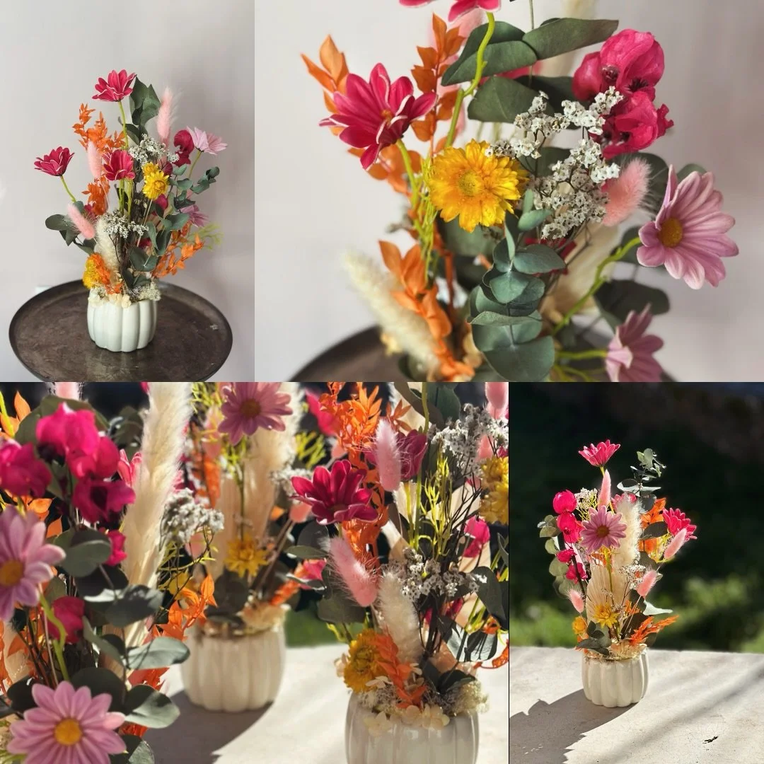 Des fleurs aux couleurs estivales pour faire venir le soleil ☀️🌸

➡️ Commande par DM 💬 ou au 0680116847 📞 

#printemps #soleil #fleur #fleurssechees #fleuriste