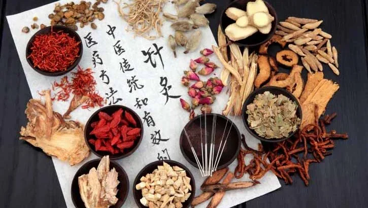 La sagesse de la médecine chinoise et japonaise : une approche douce et holistique du bien-être féminin