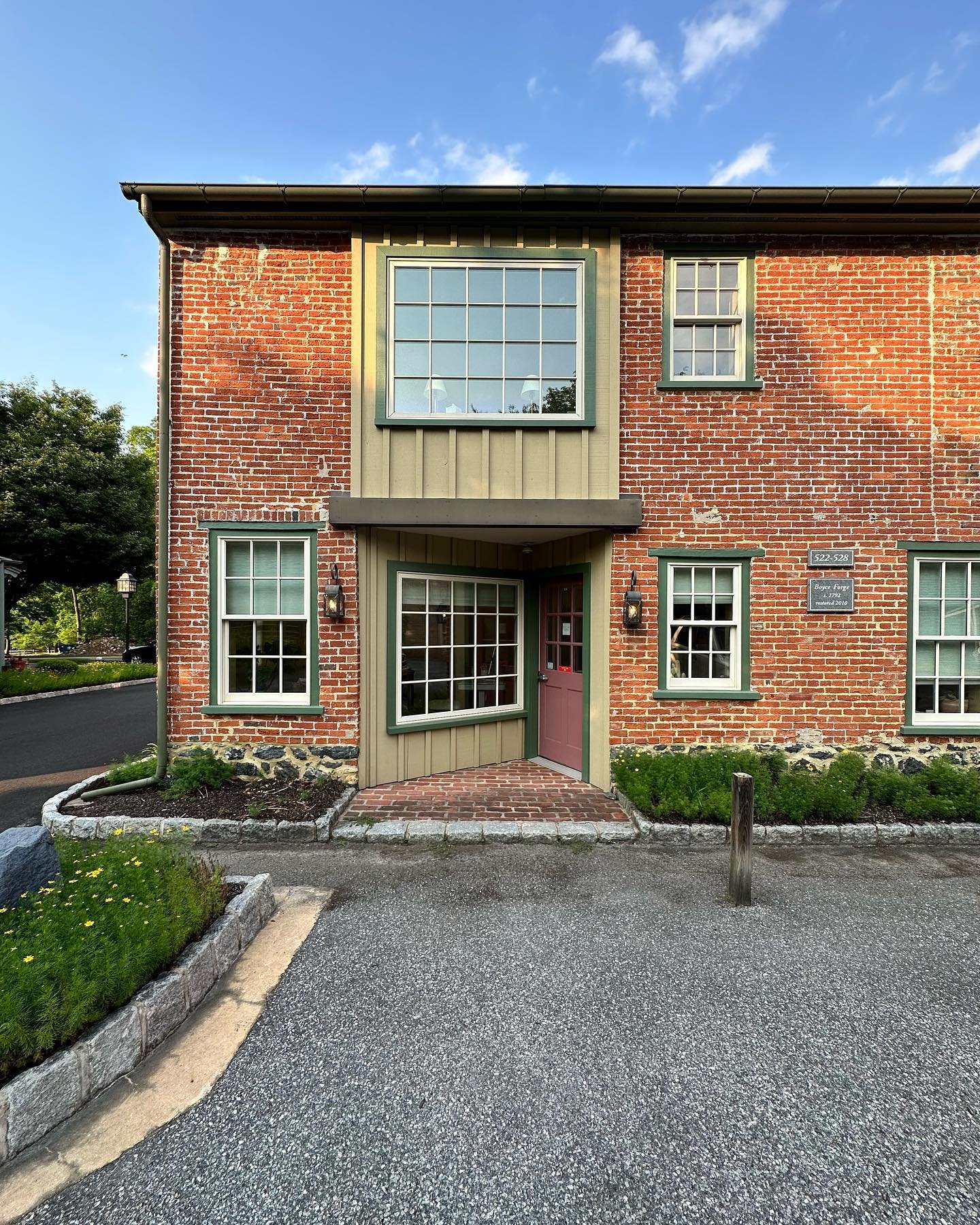 Body Flow Studio is now officially accepting appointments at 524 Kennett Pike Chadds Ford Pa! 

Call Message or Book Online today 〰️