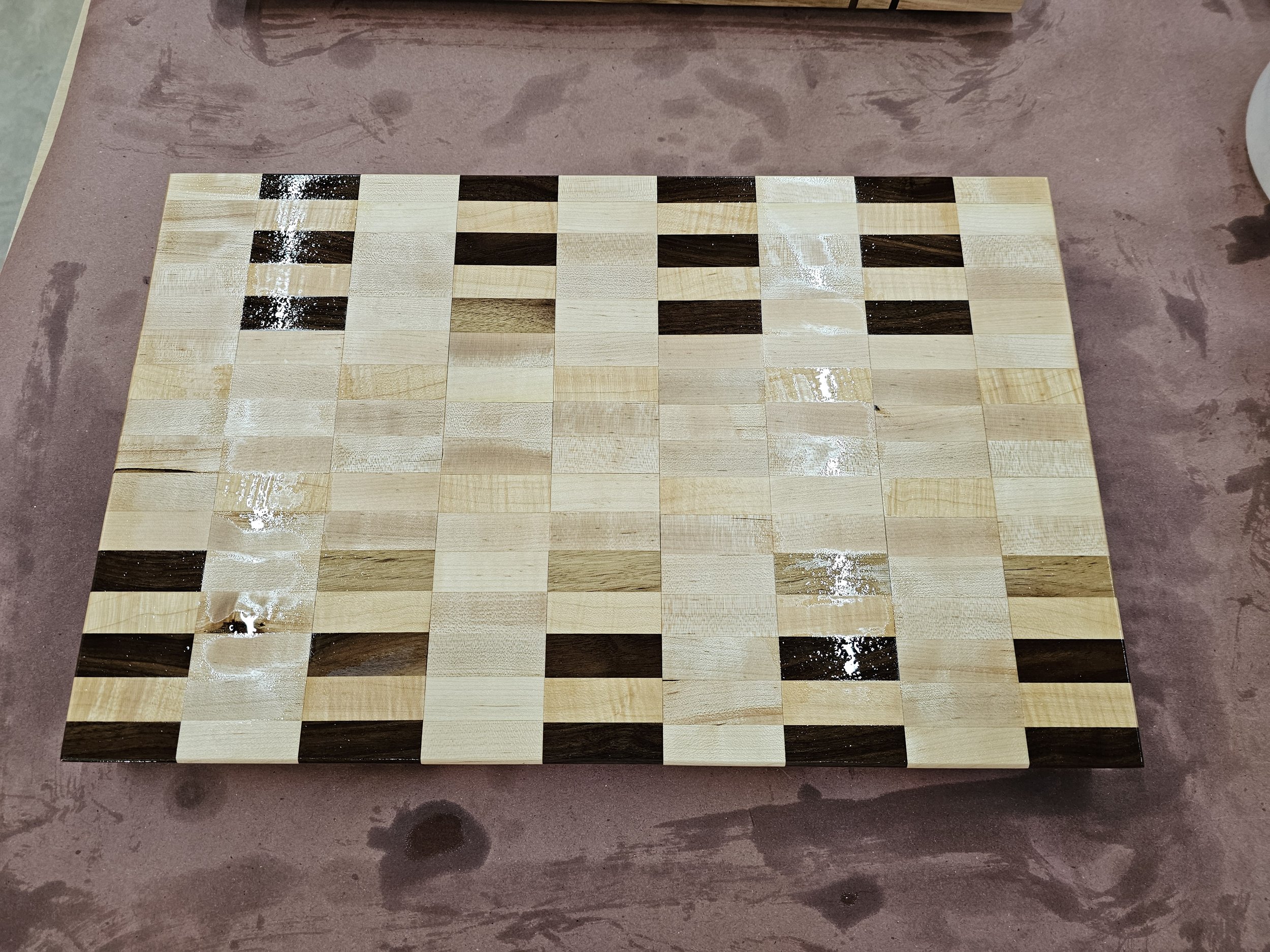 Maple and Walnut Gradient Side Grain Cutting Board