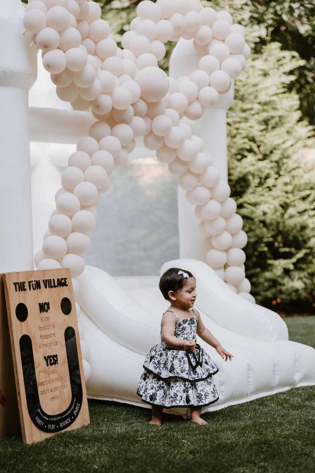 atlanta-first-birthday-bounce-house.jpg