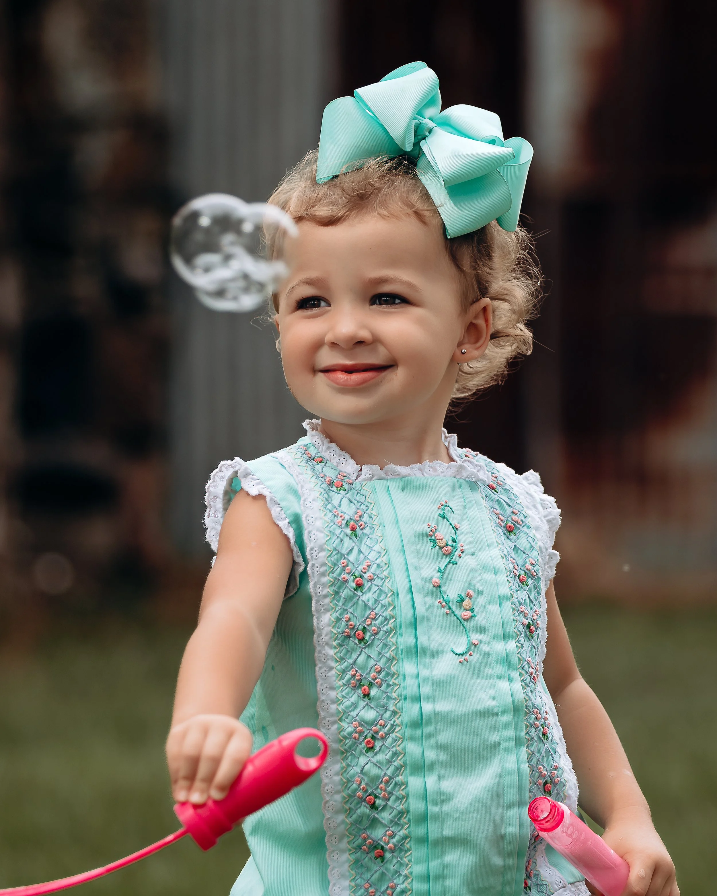 portrait session with bubbles