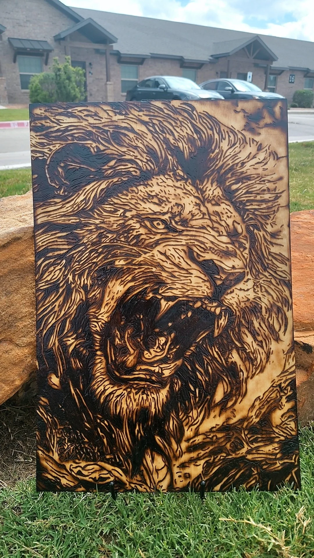 _The Last Roar_ pic2.jpg