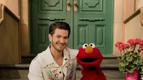 Andrew Garfield Talks about Grief with Elmo