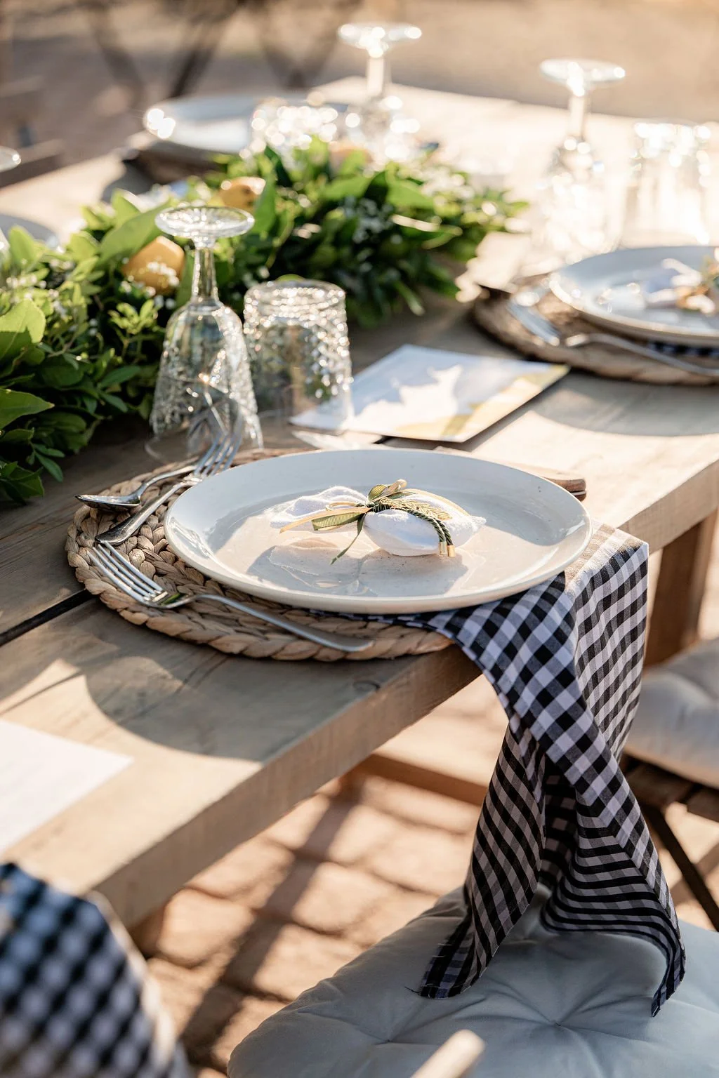 Luxury event table setup Athens by NYRA