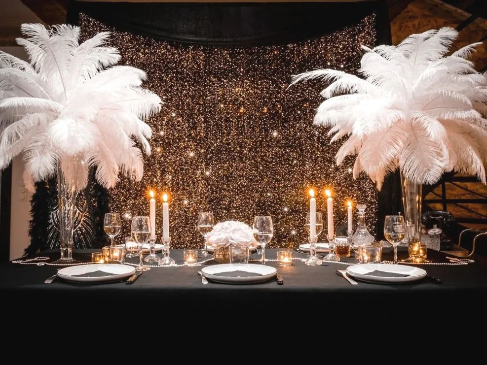 Décors thématiques immersifs à louer à Nantes - ambiance Gastby chic pour anniversaire adulte, mariage ou événement privé