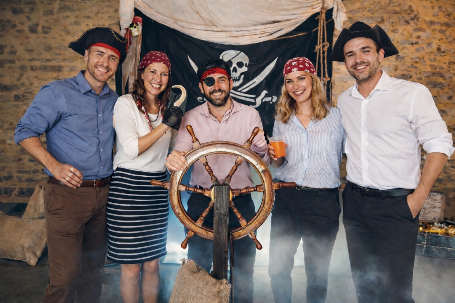 Décor pirate immersif pour événement d’entreprise à Nantes