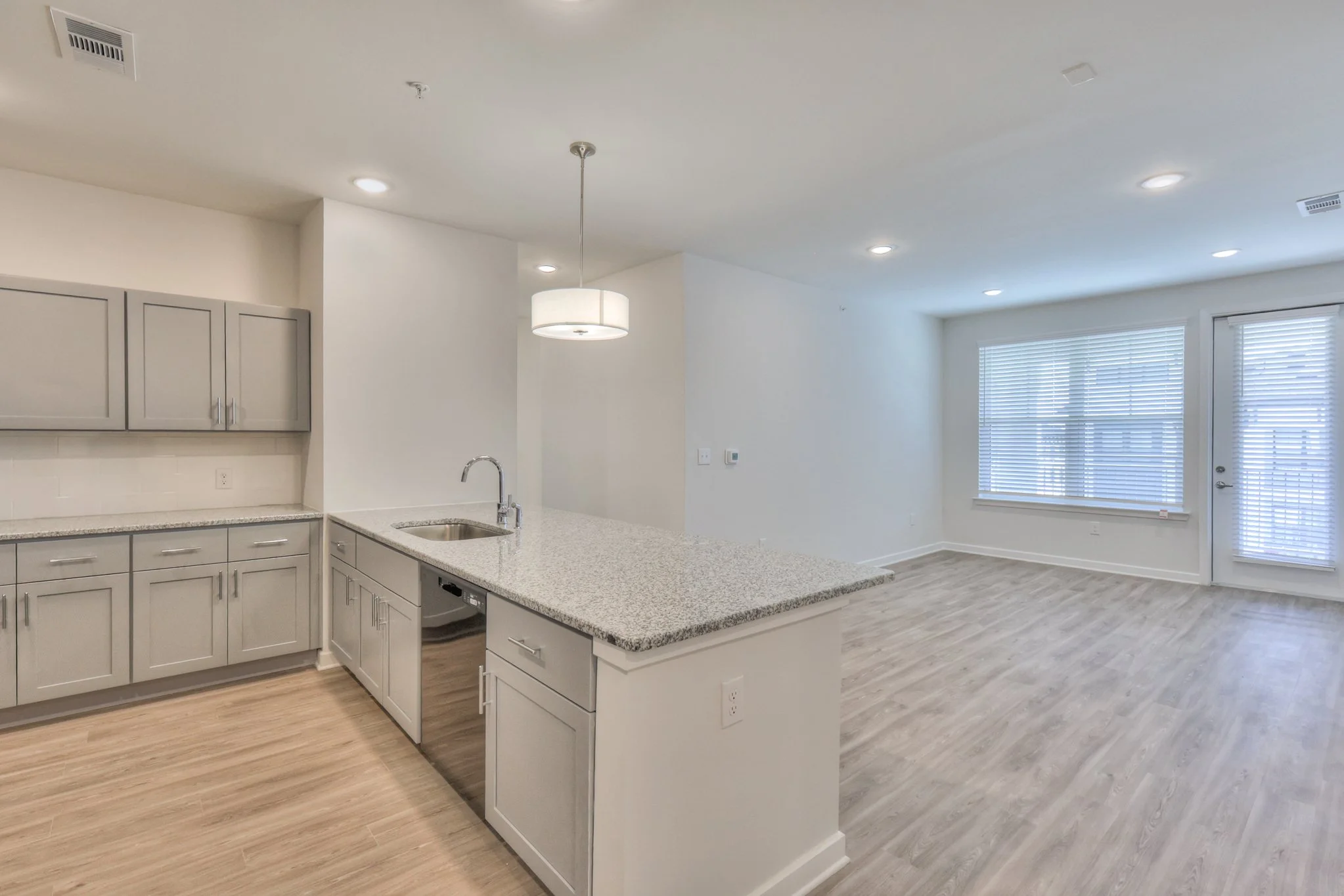 Yager Flats (WEB) (4-2.5) (5 of 24).jpg