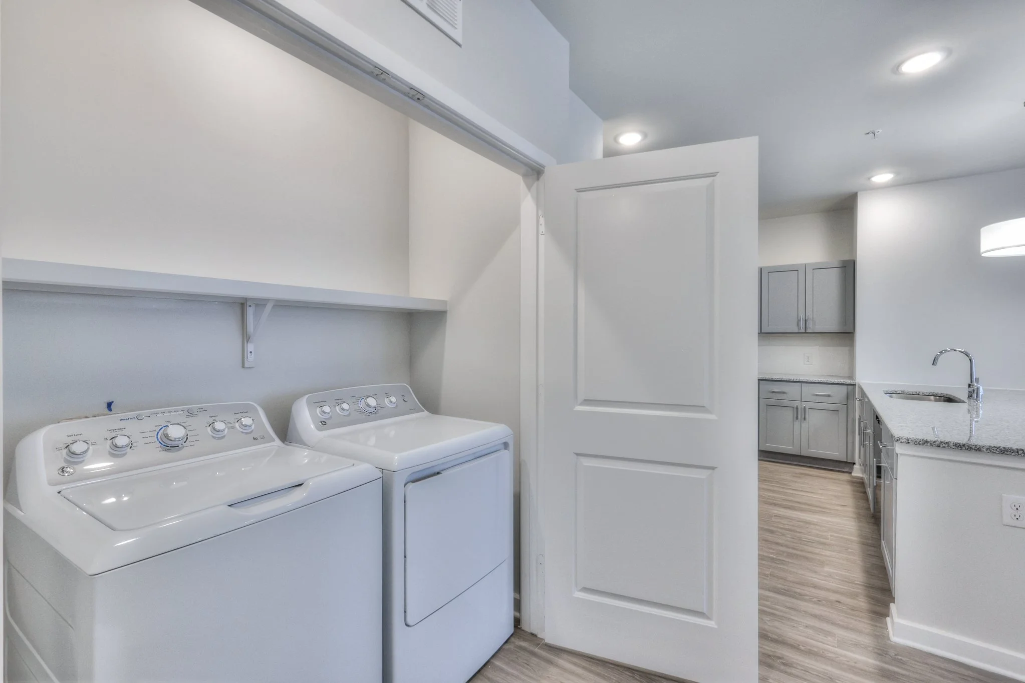 Yager Flats (WEB) (4-2.5) (3 of 24).jpg