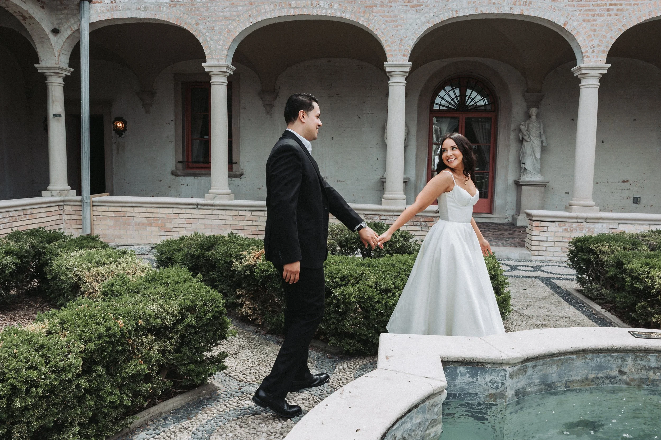 Laura & Adrian Engagement-1890.jpg