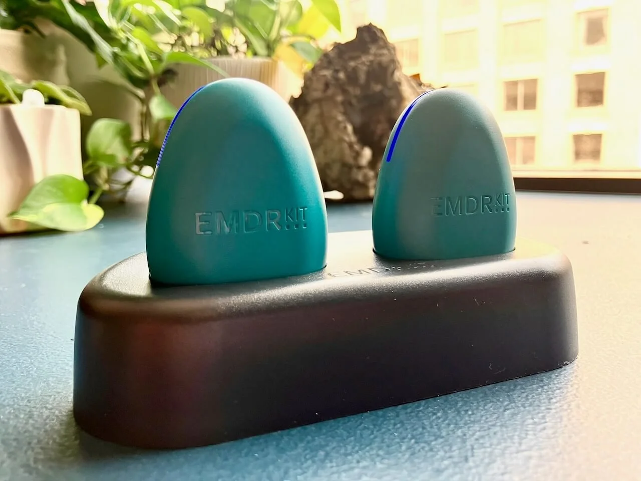 EMDR pulsators used for trauma healing