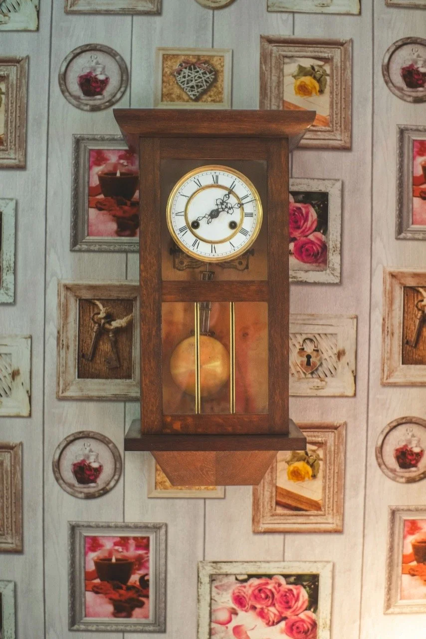 grandfather clock with swinging pendulum like trauma work