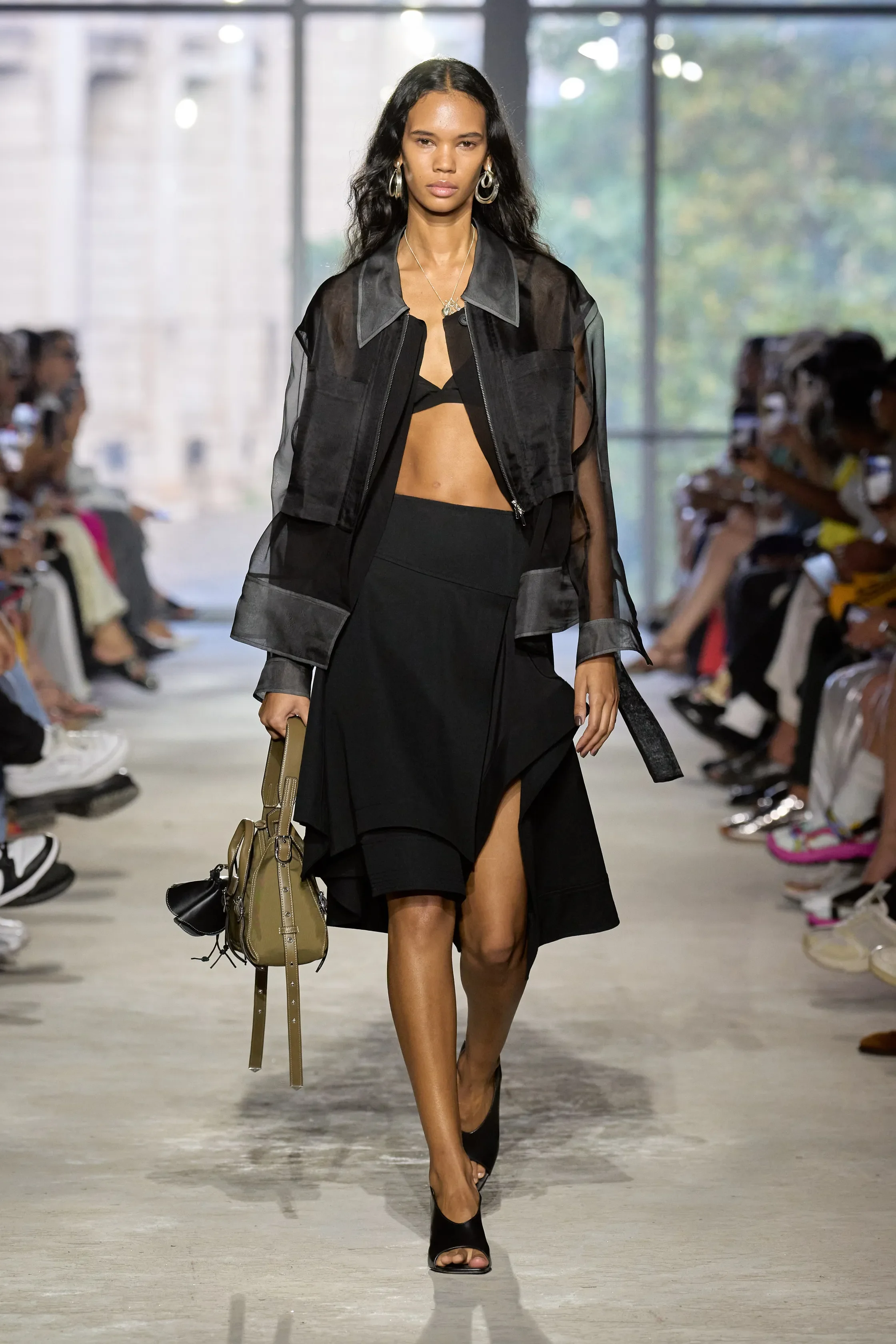 00032-3-1-phillip-lim-spring-2024-ready-to-wear-credit-gorunway.webp