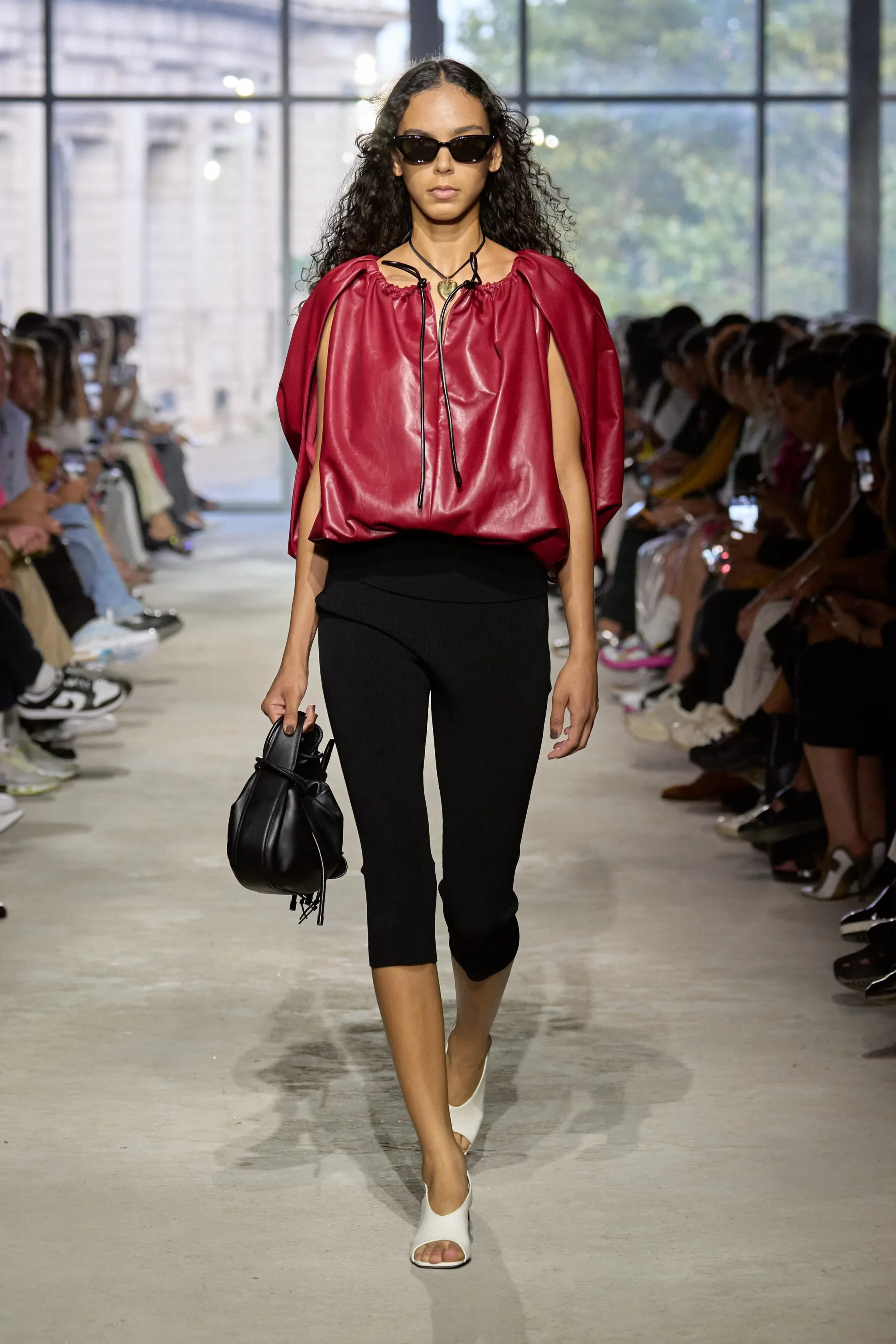 00024-3-1-phillip-lim-spring-2024-ready-to-wear-credit-gorunway.webp