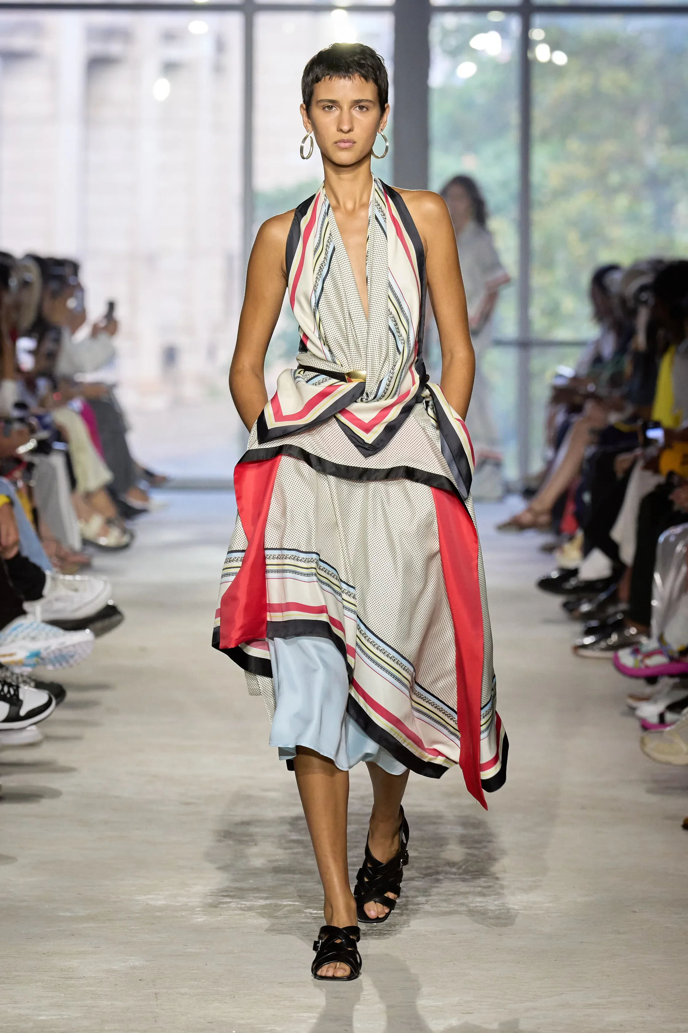 00021-3-1-phillip-lim-spring-2024-ready-to-wear-credit-gorunway.webp