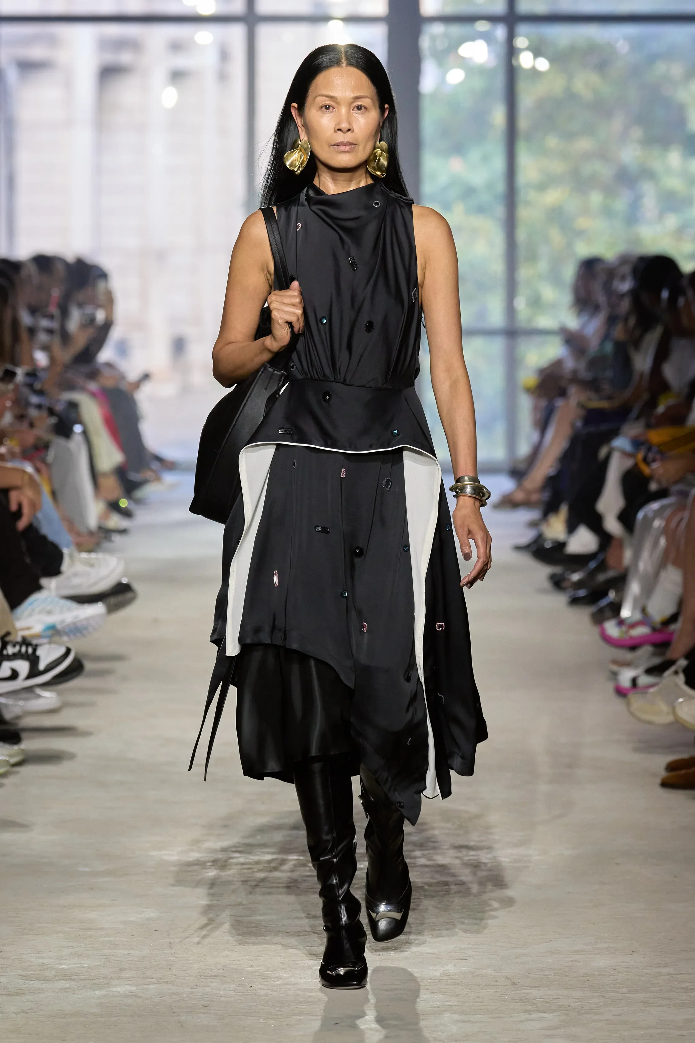 00010-3-1-phillip-lim-spring-2024-ready-to-wear-credit-gorunway.webp