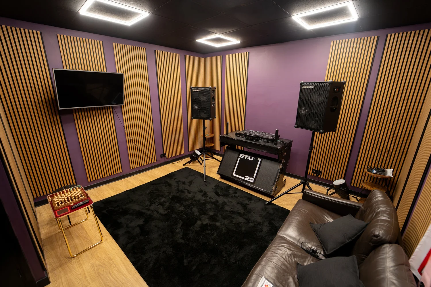The Portal — professional DJ room and music studio at STU 22, East London