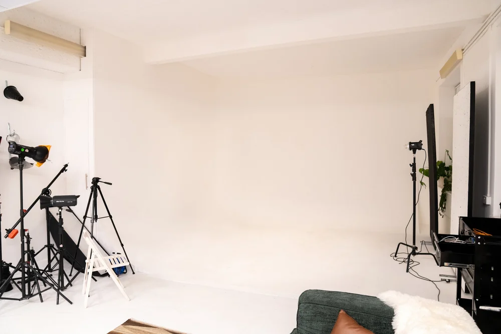 Infinity cove studio wide angle