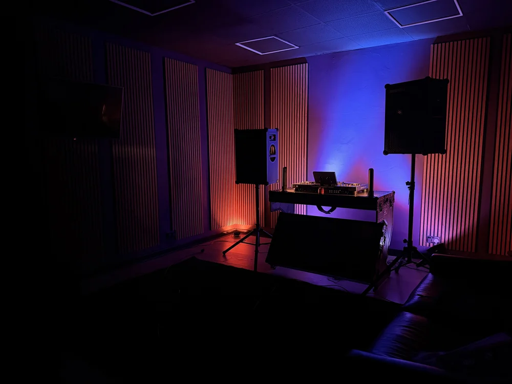 The Portal DJ booth STU 22
