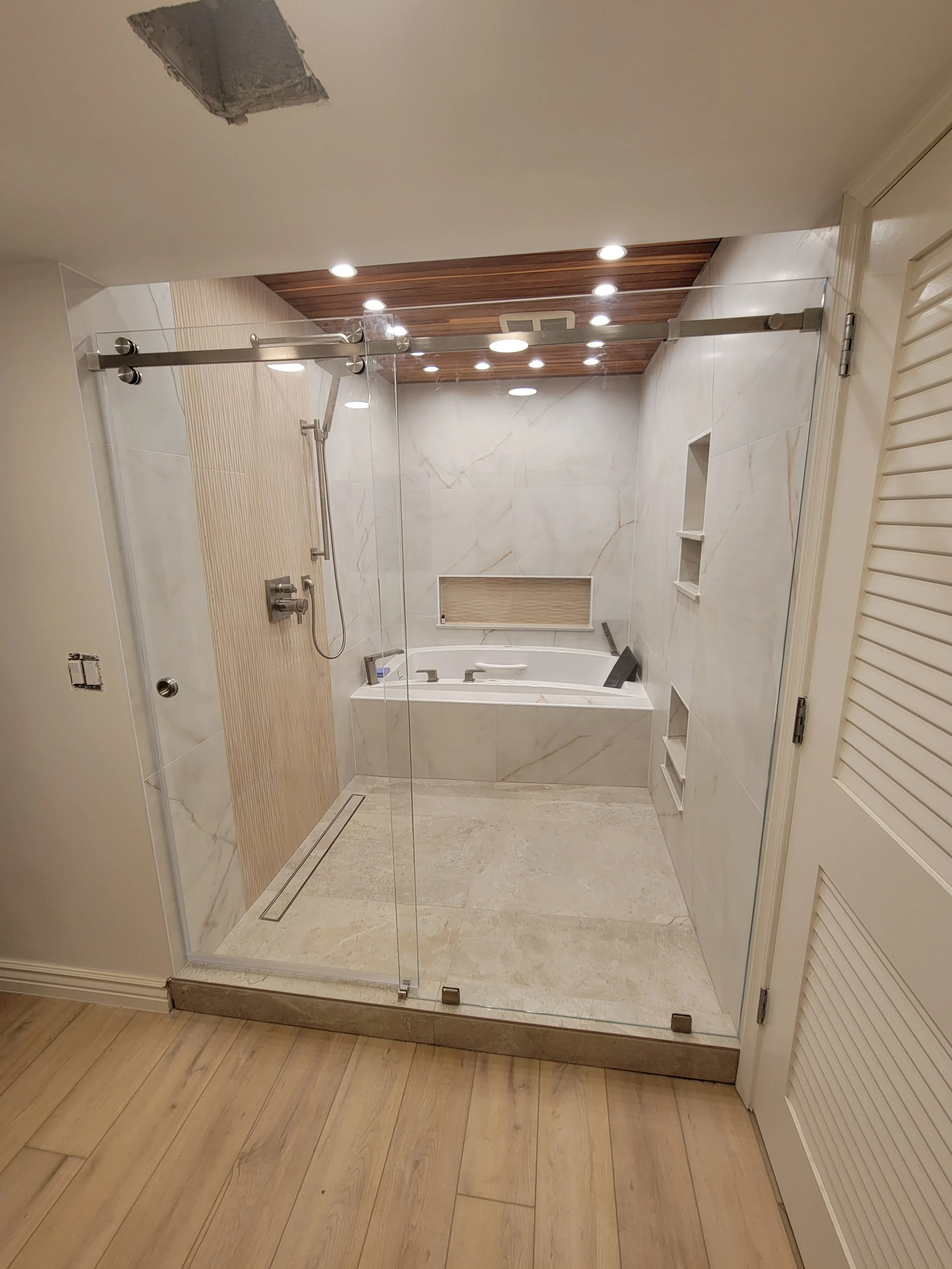 steam-shower-glass-enclosure-with-tub-las-vegas-02.jpg