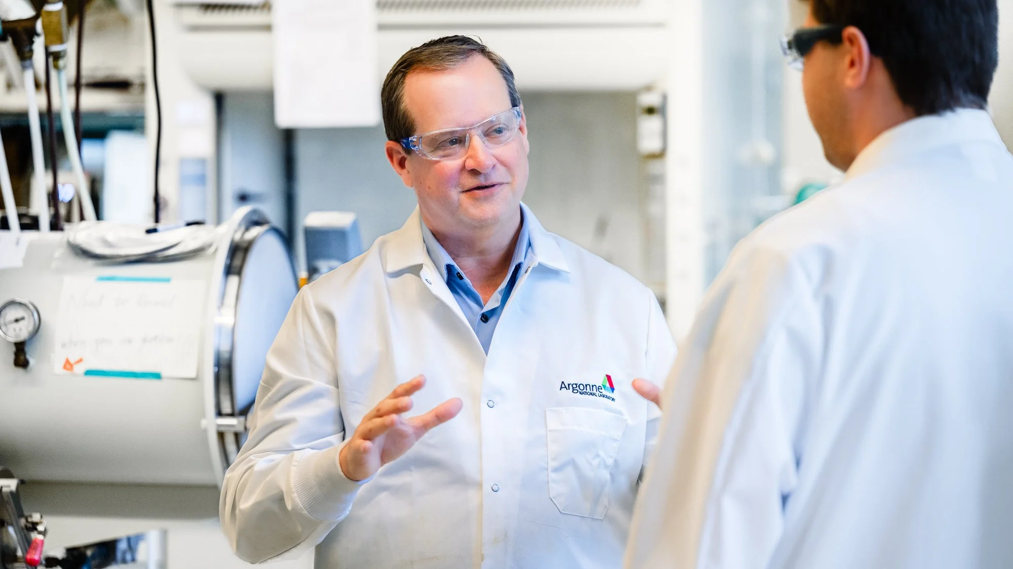 33838D_369_PSE_Chris Johnson_Battery Lab__WEB.jpg