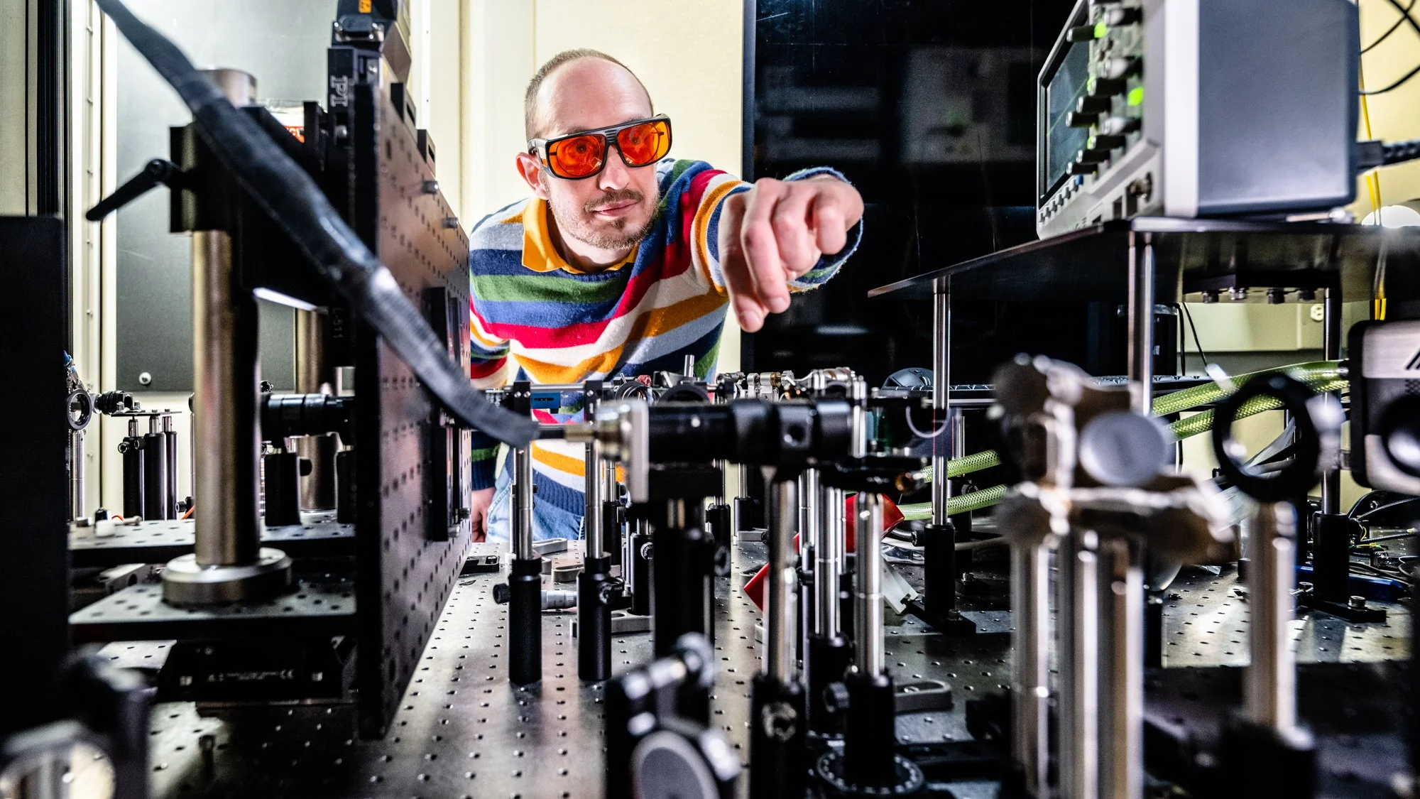 33411D_0146_CPA_Light control area in 441.jpg