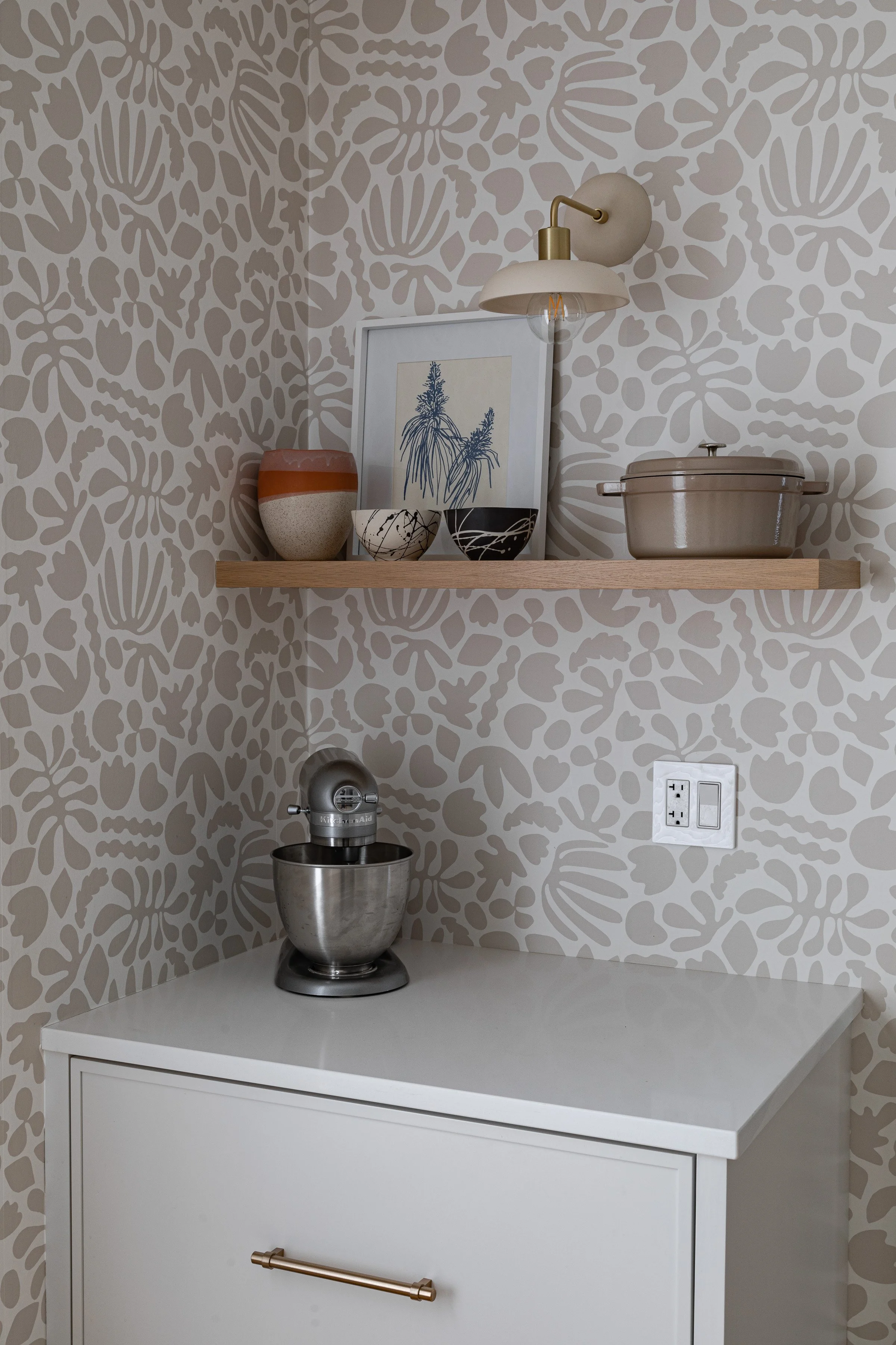 Winnipeg residential kitchen pantry by Canvas Design Studio