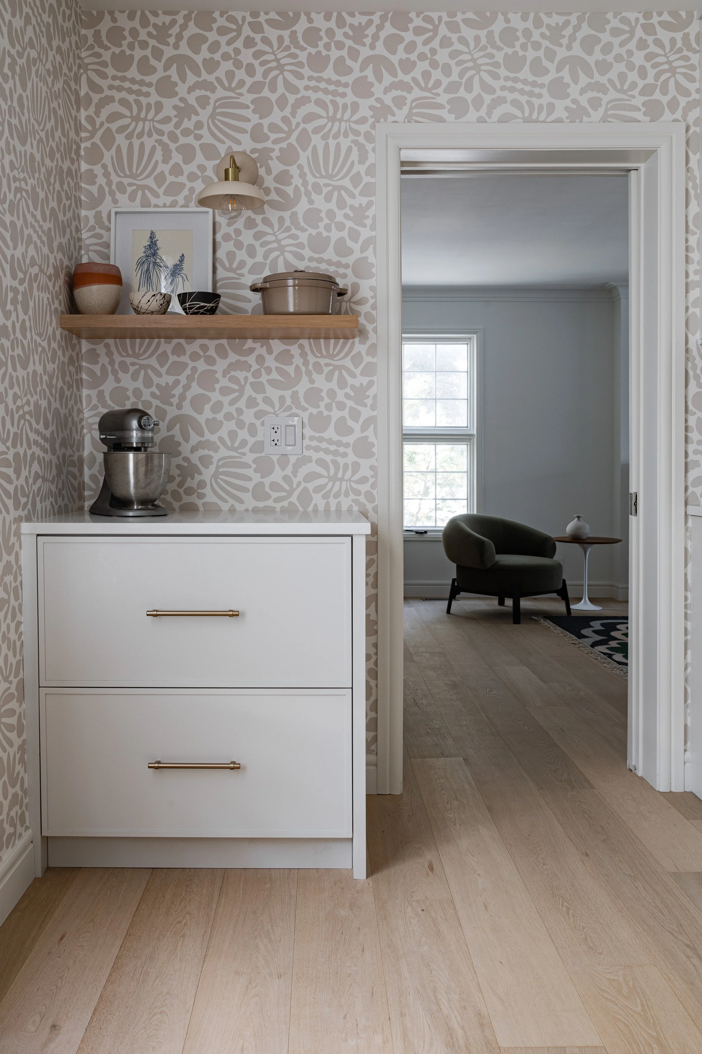 Winnipeg residential kitchen pantry by Canvas Design Studio