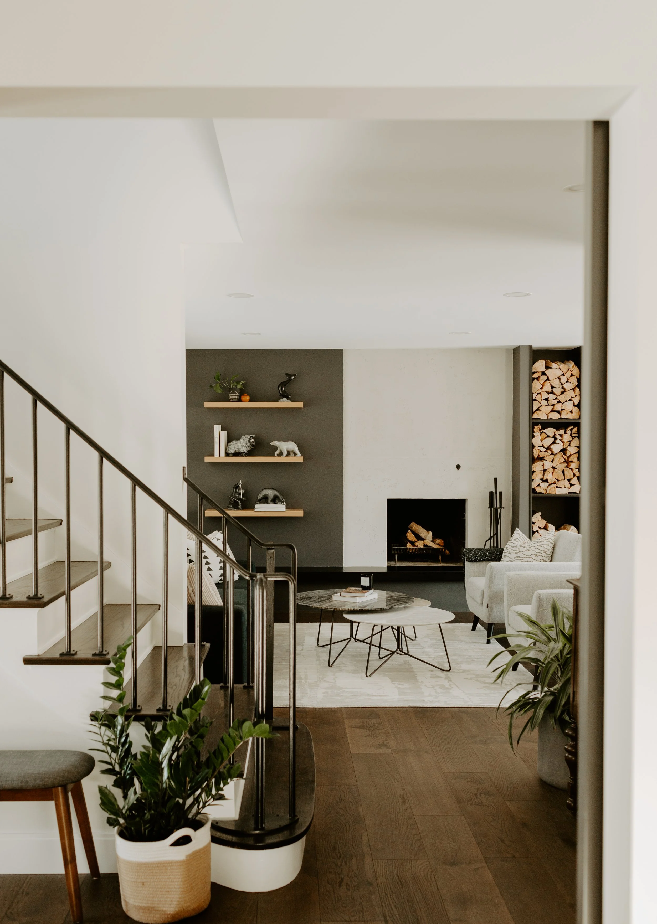 Winnipeg residential living room by Canvas Design Studio