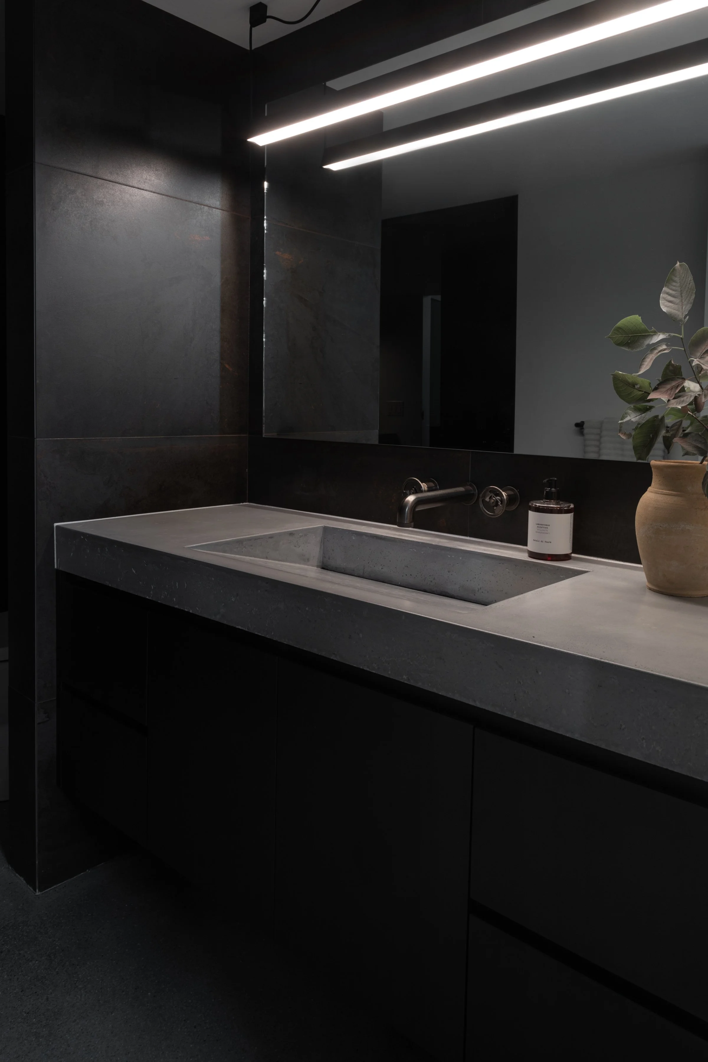 Winnipeg residential washroom by Canvas Design Studio