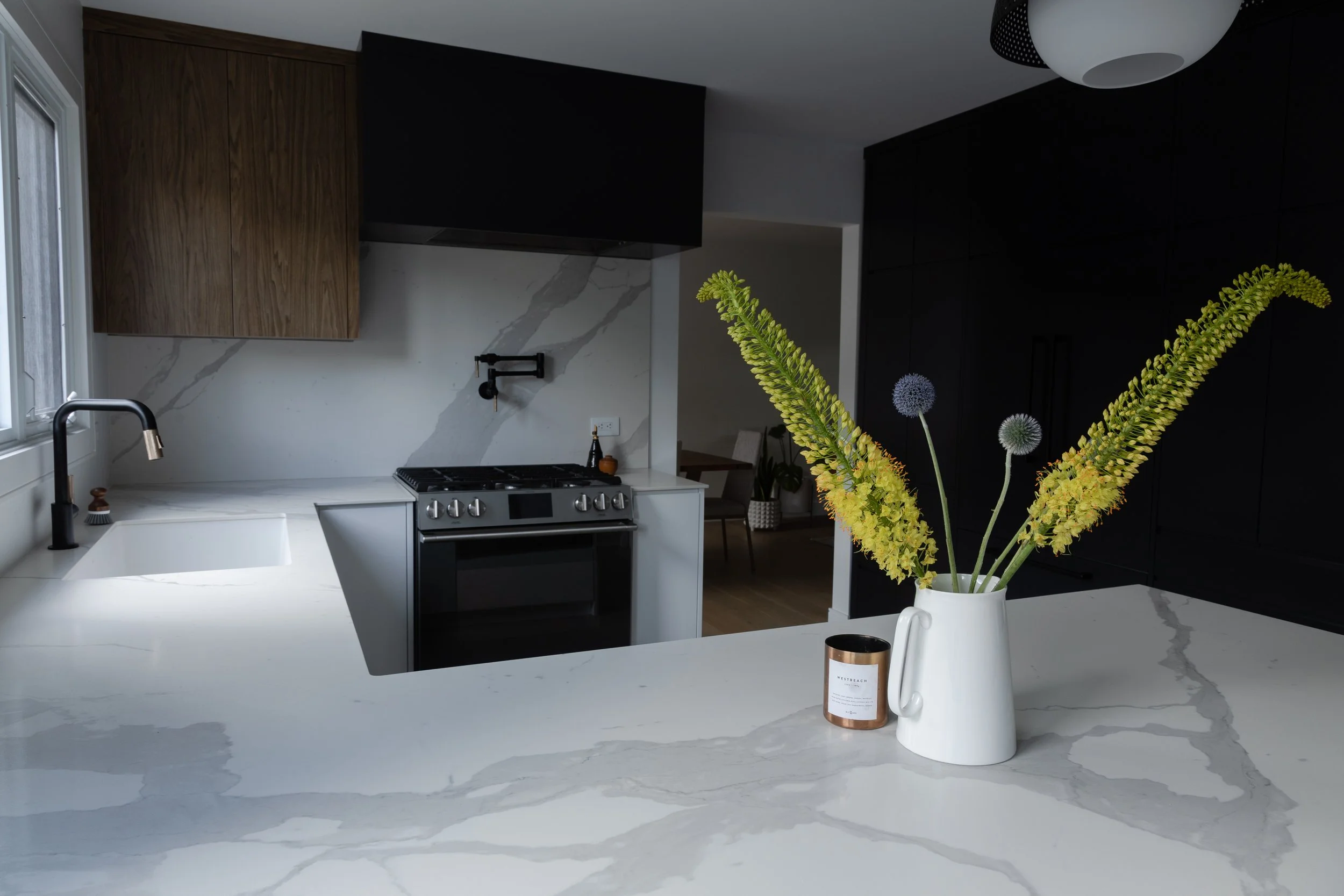 Winnipeg residential kitchen by Canvas Design Studio