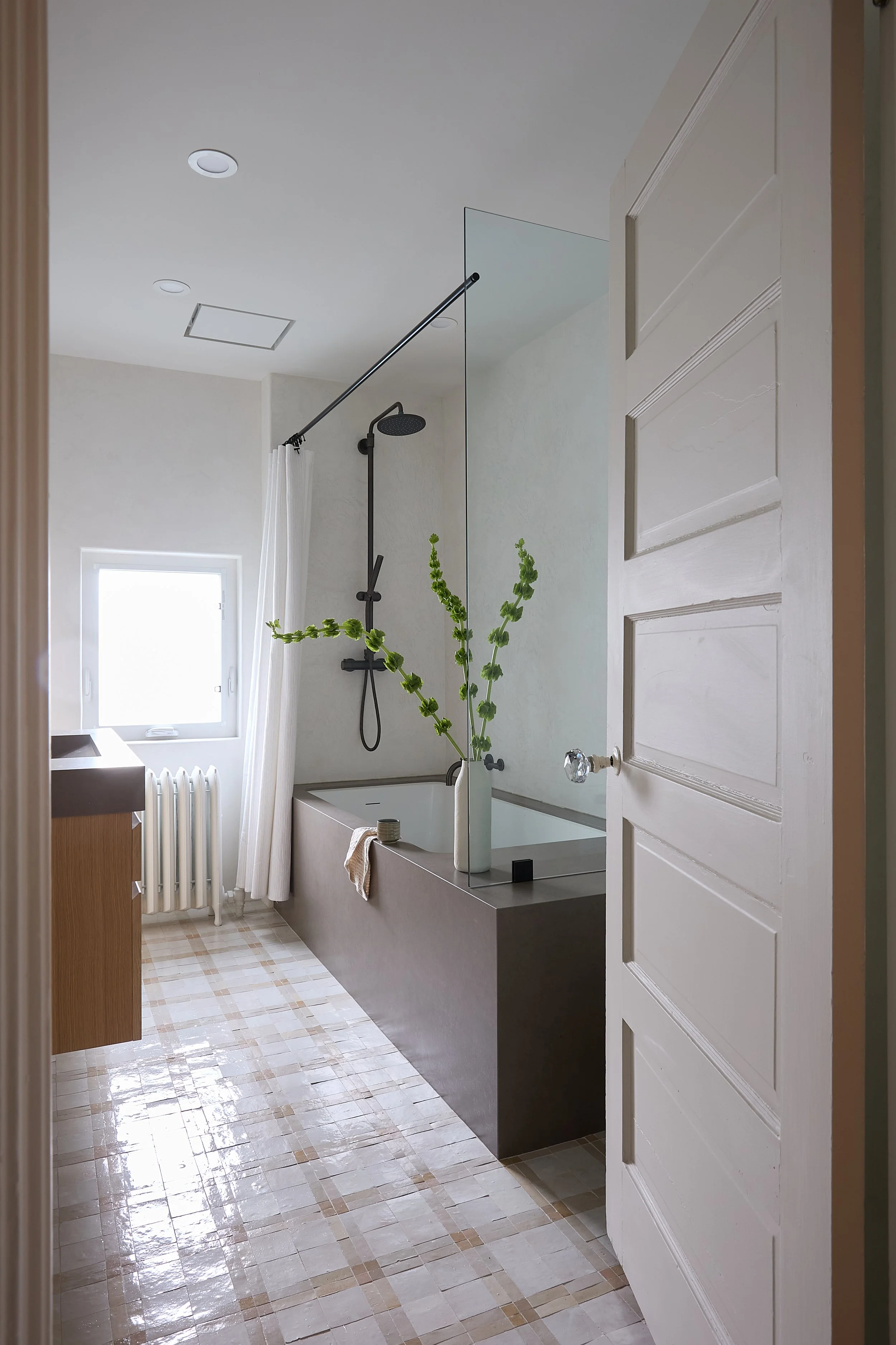 Winnipeg residential washroom by Canvas Design Studio