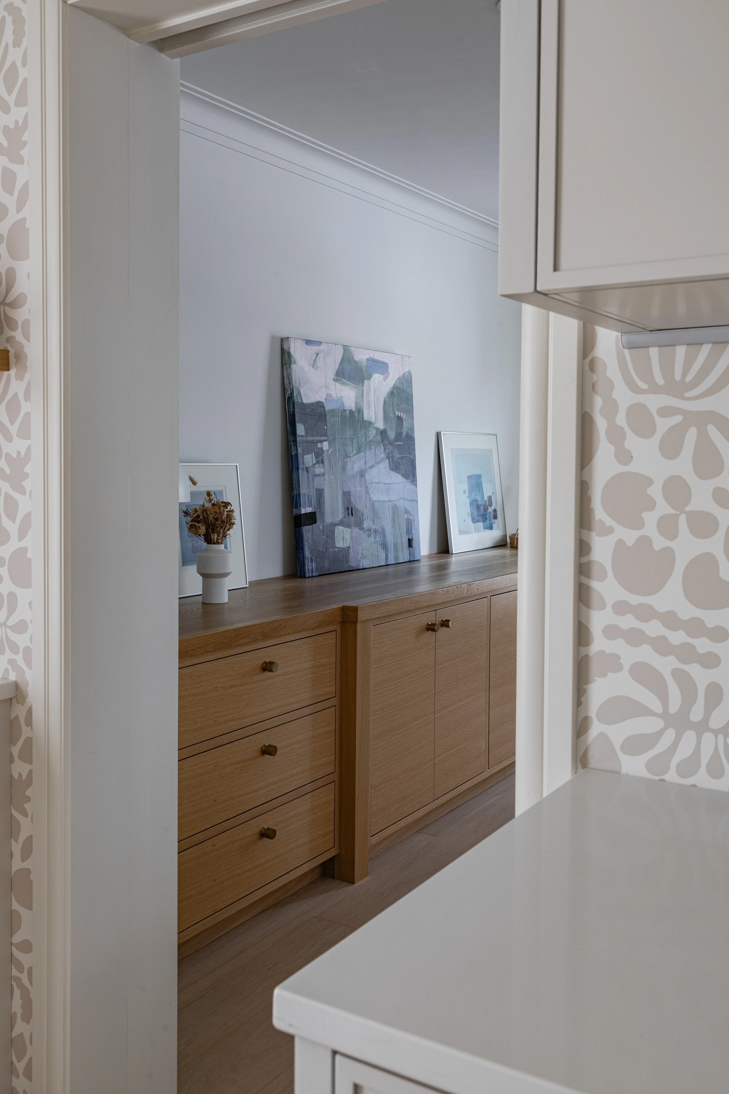 Winnipeg residential living room by Canvas Design Studio