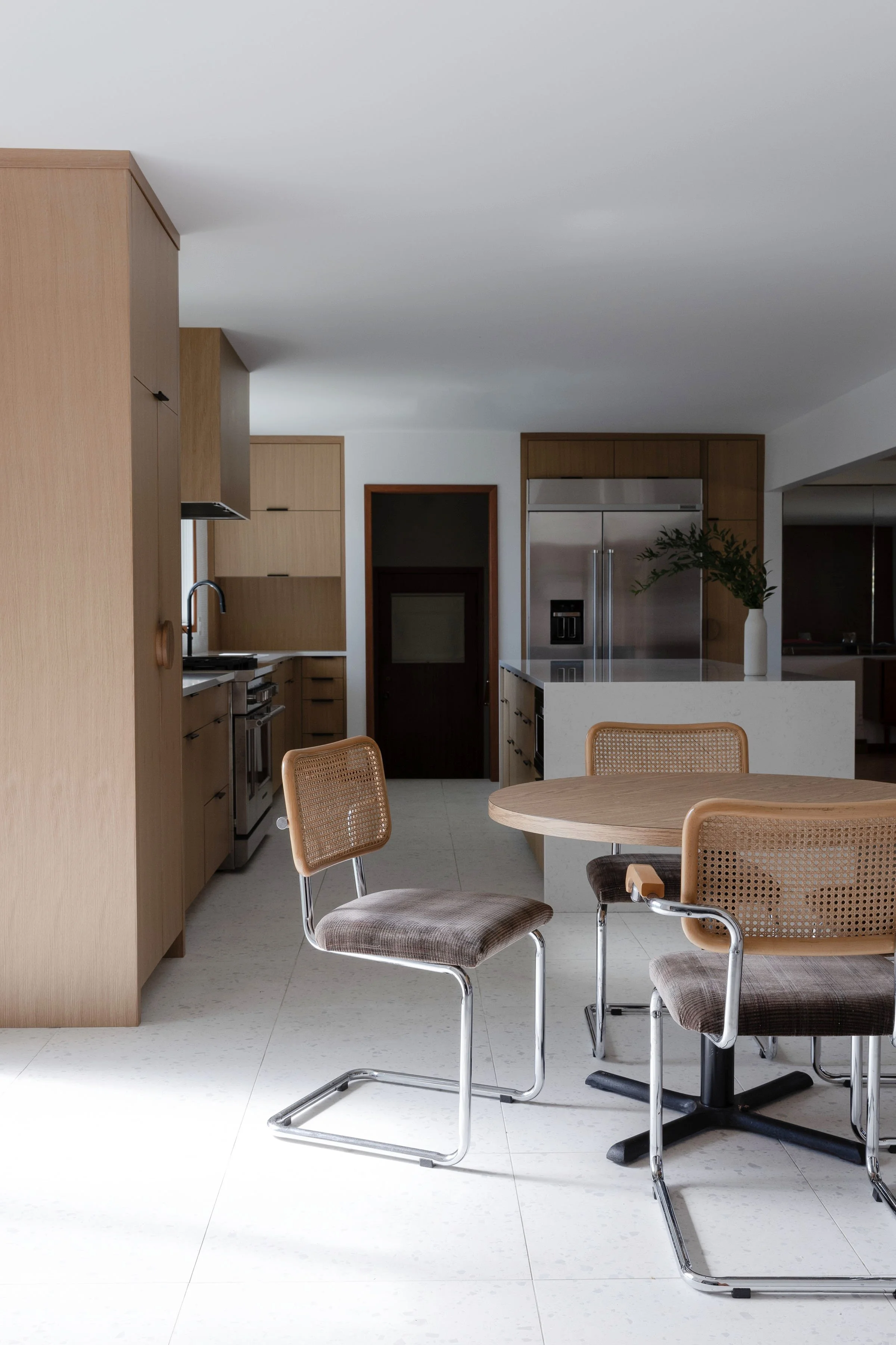 Winnipeg residential kitchen by Canvas Design Studio