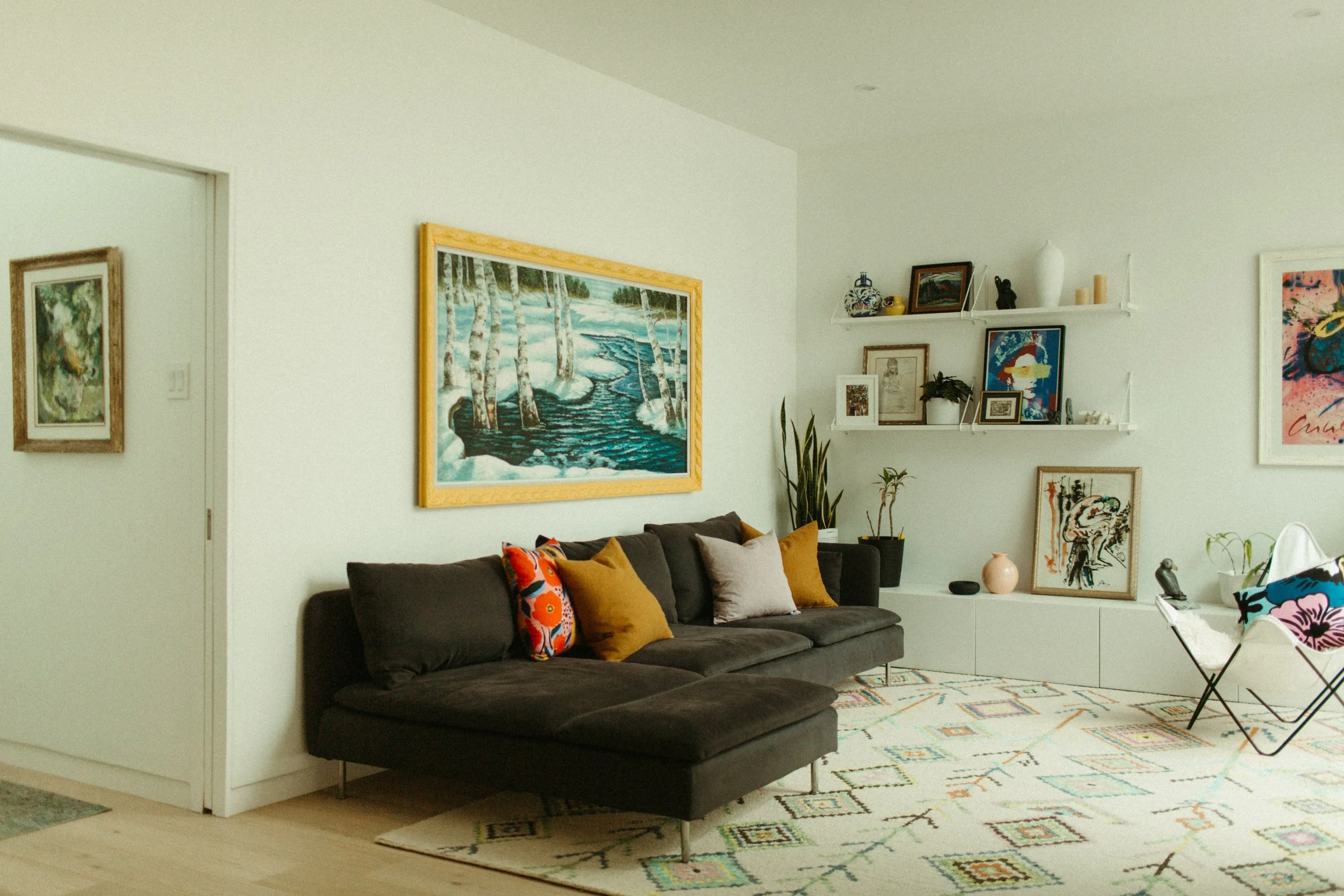 Winnipeg residential living room by Canvas Design Studio