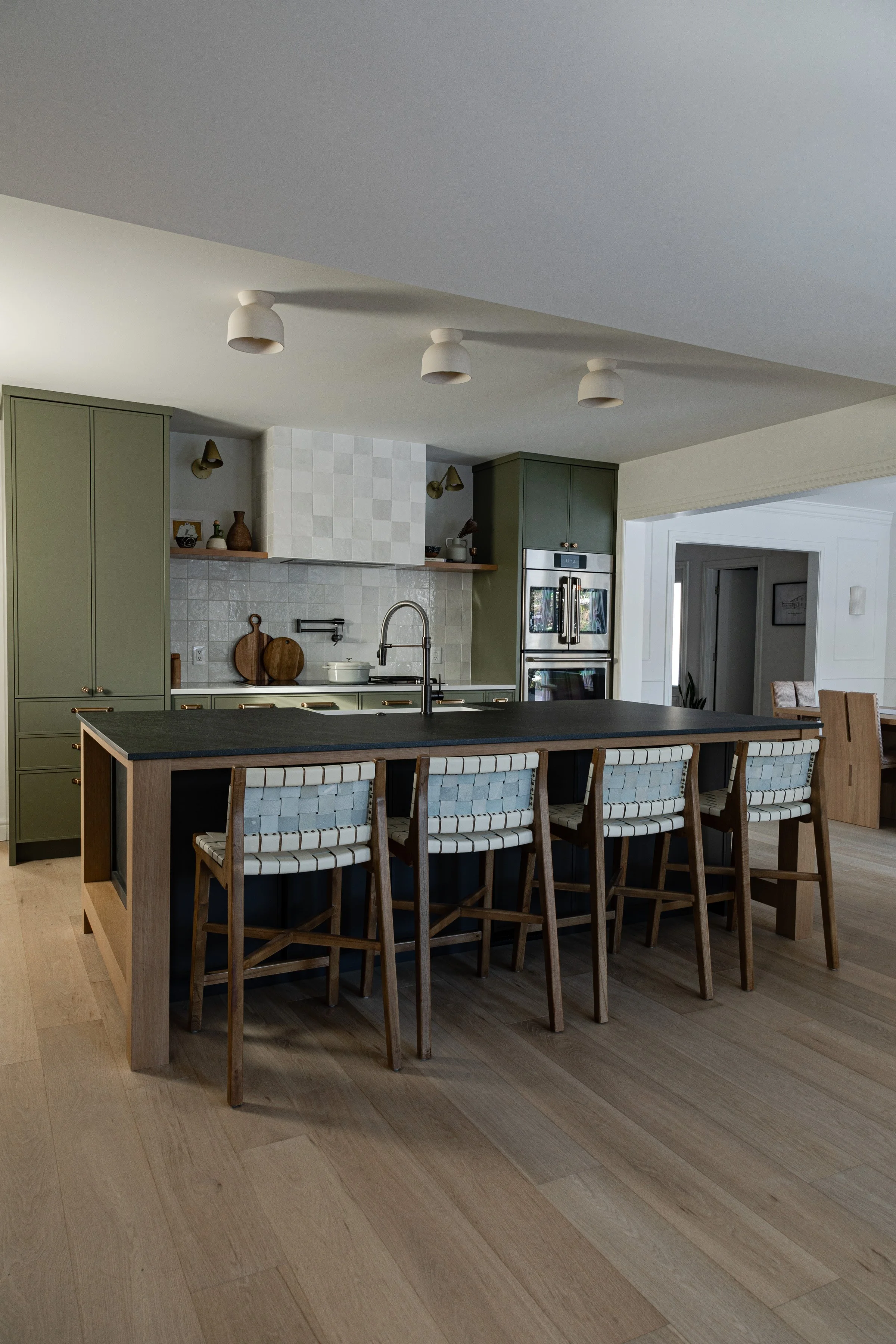 Winnipeg residential kitchen by Canvas Design Studio